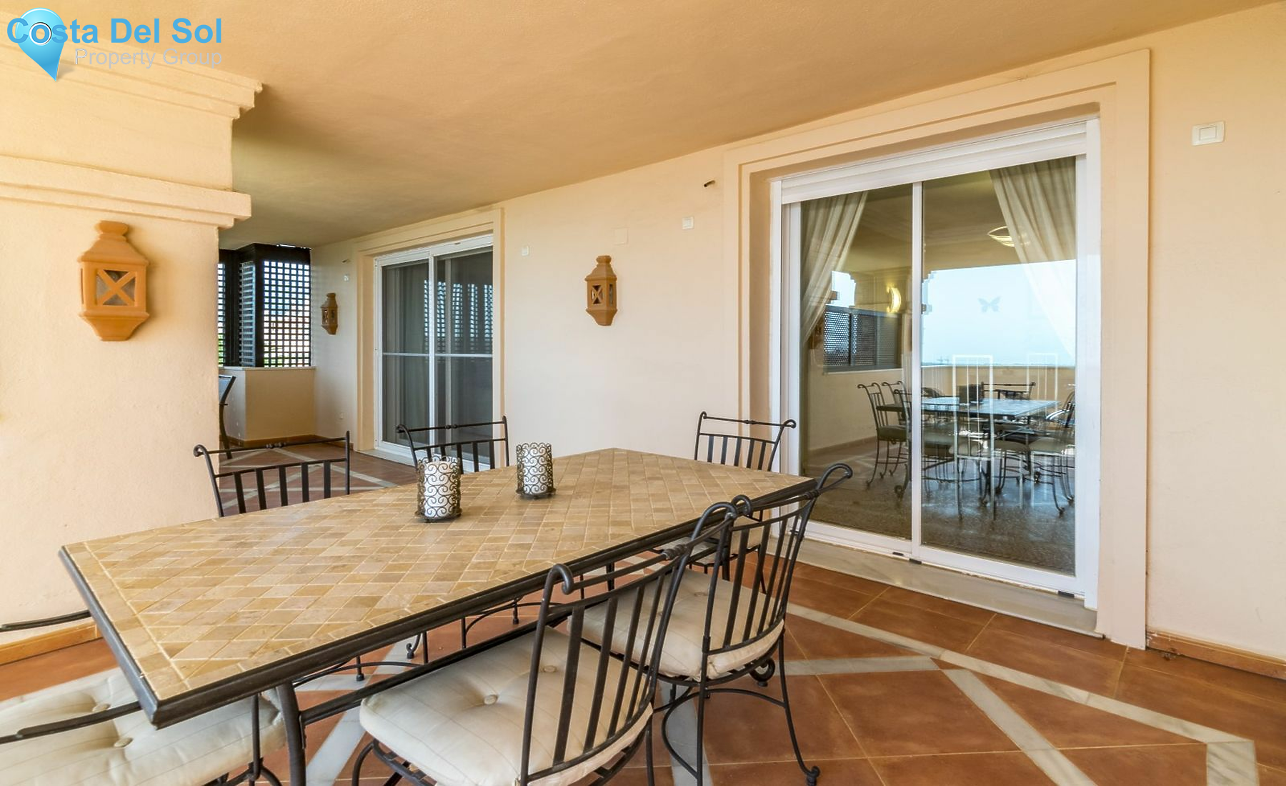 Middle Floor Apartment in Nueva Andalucía-1469242