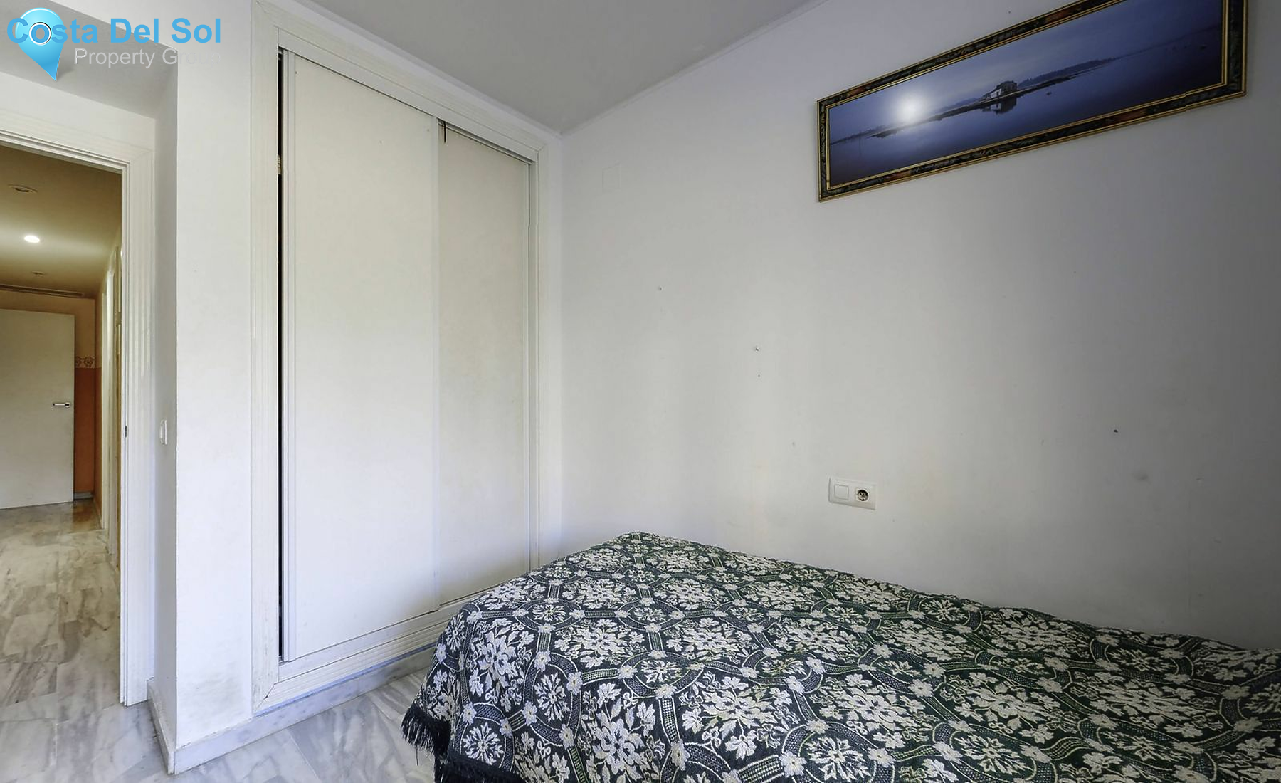 Middle Floor Apartment in Nueva Andalucía-1484449