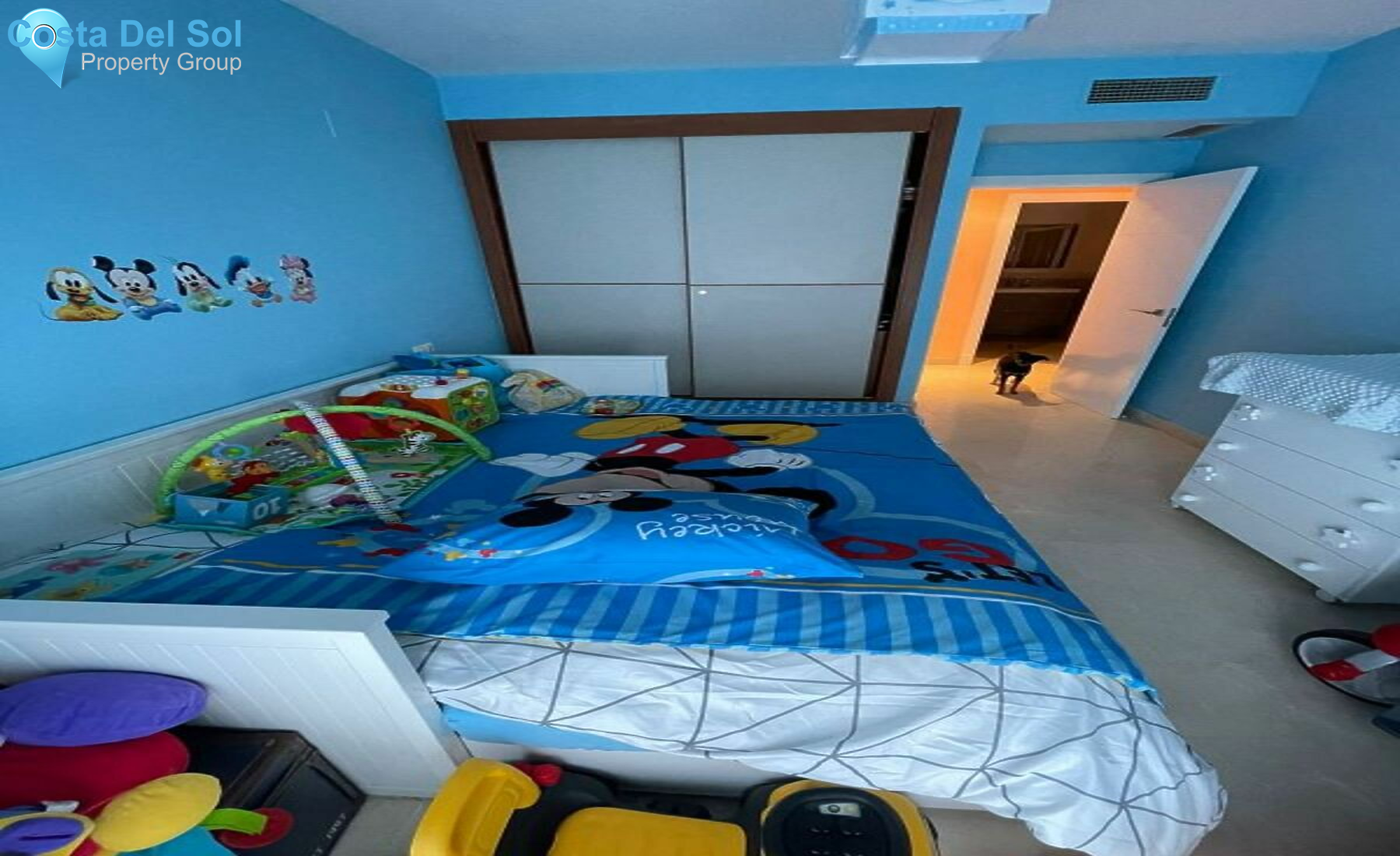 Middle Floor Apartment in Nueva Andalucía-1492671