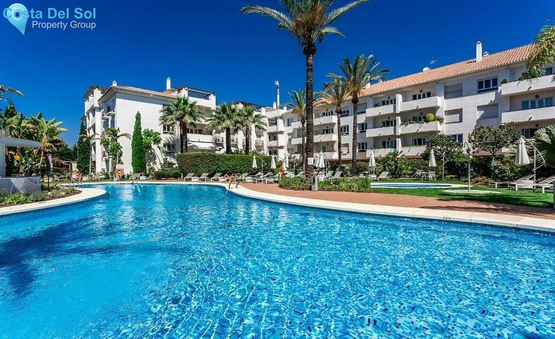 Middle Floor Apartment in Nueva Andalucía-1492662