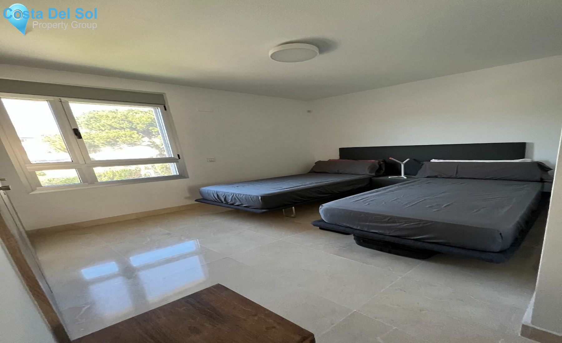 Middle Floor Apartment in Nueva Andalucía-1521099
