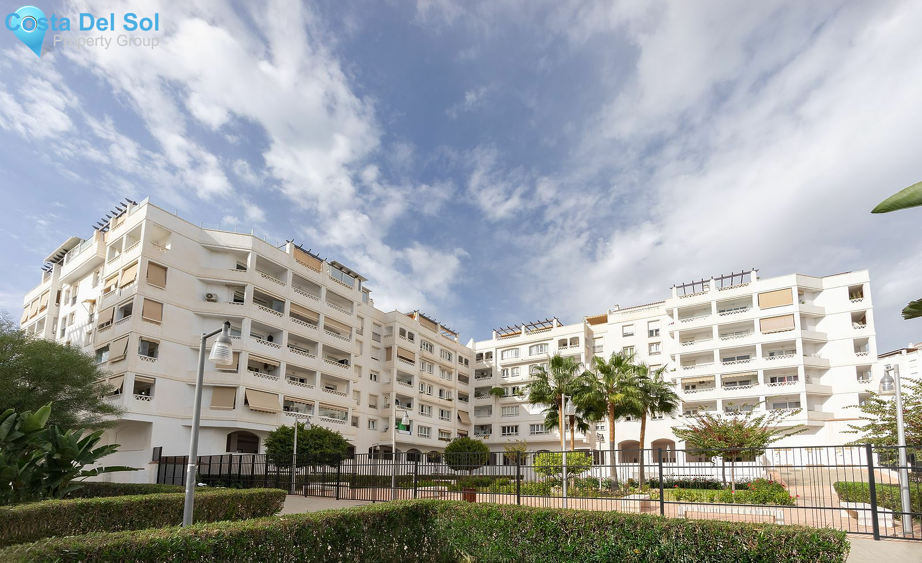 Middle Floor Apartment in Nueva Andalucía