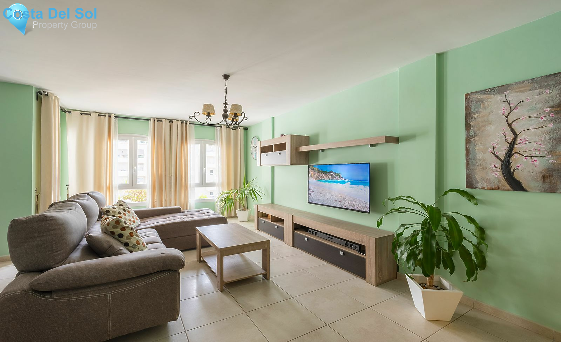 Middle Floor Apartment in Nueva Andalucía-1534726