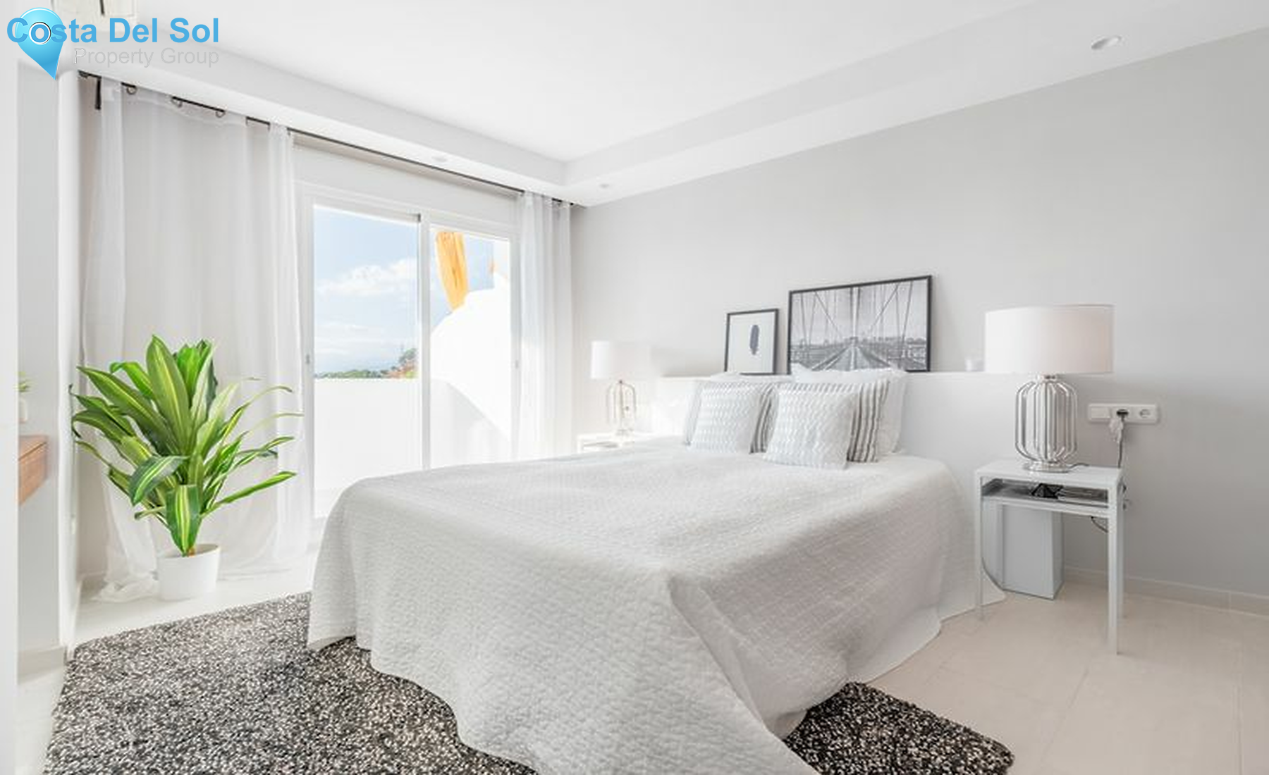 Middle Floor Apartment in Nueva Andalucía-1546747