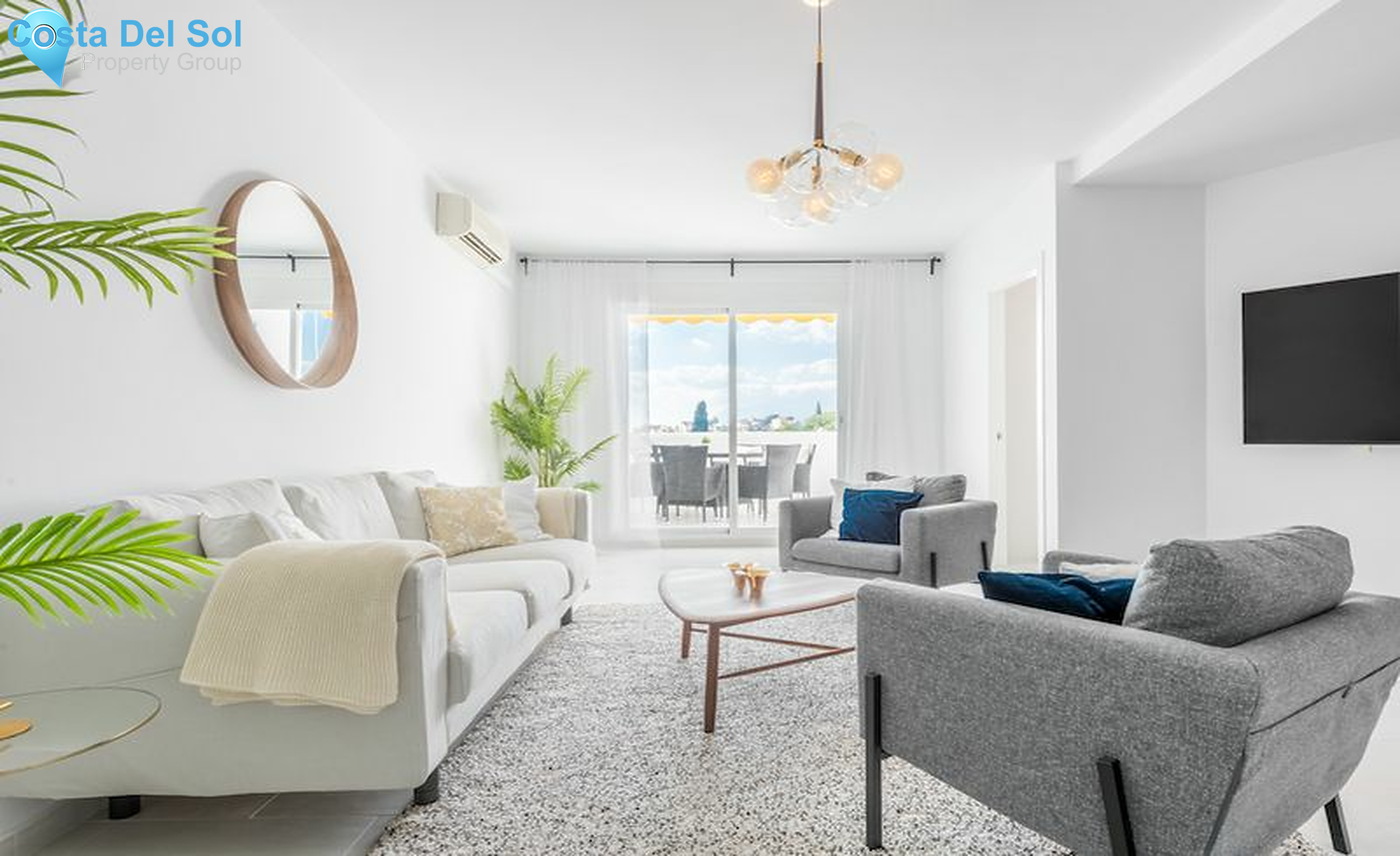 Middle Floor Apartment in Nueva Andalucía-1546737