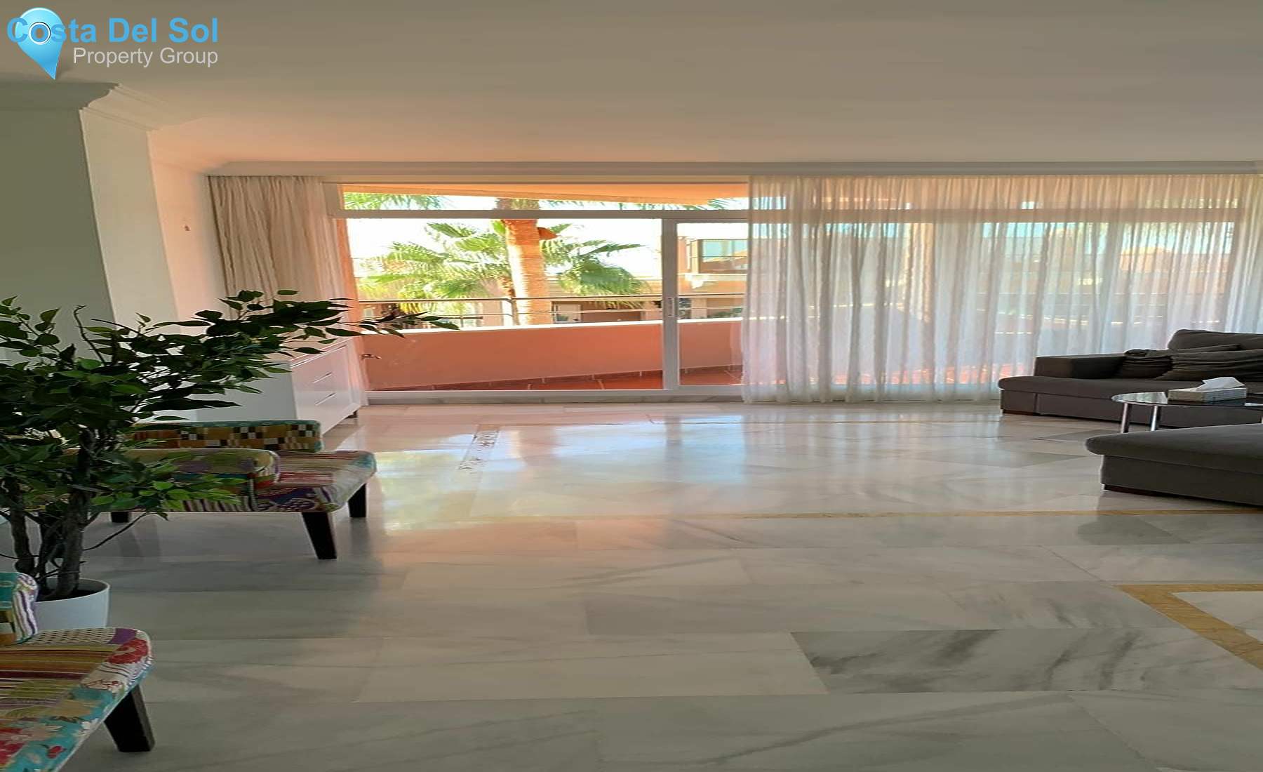 Middle Floor Apartment in Nueva Andalucía-1551213