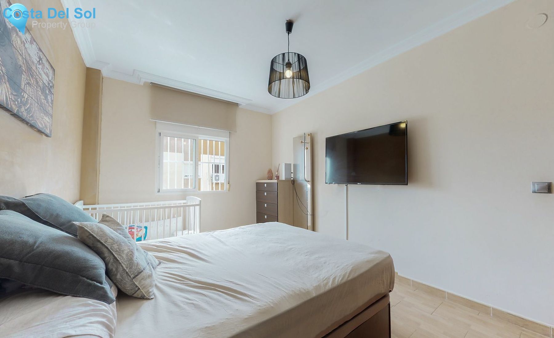 Middle Floor Apartment in Parque Norte-1227815