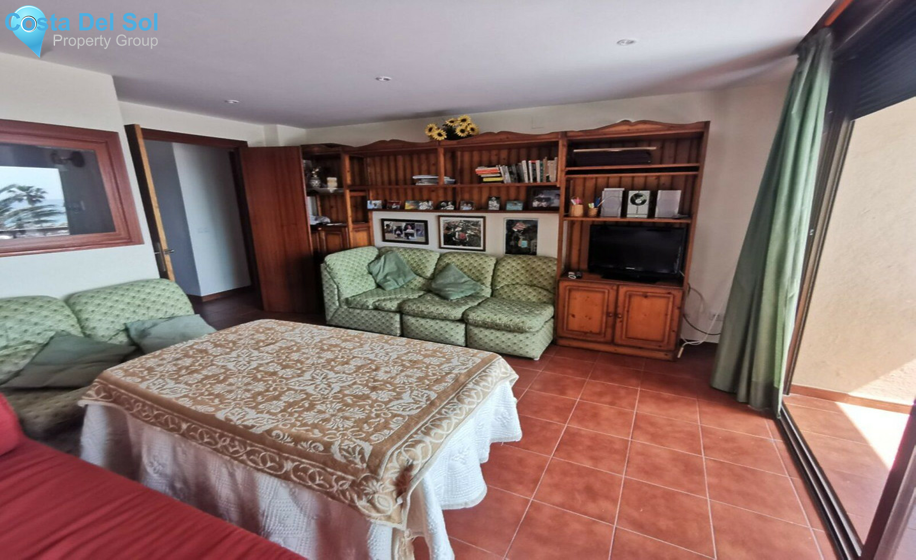 Middle Floor Apartment in Playamar-1261454