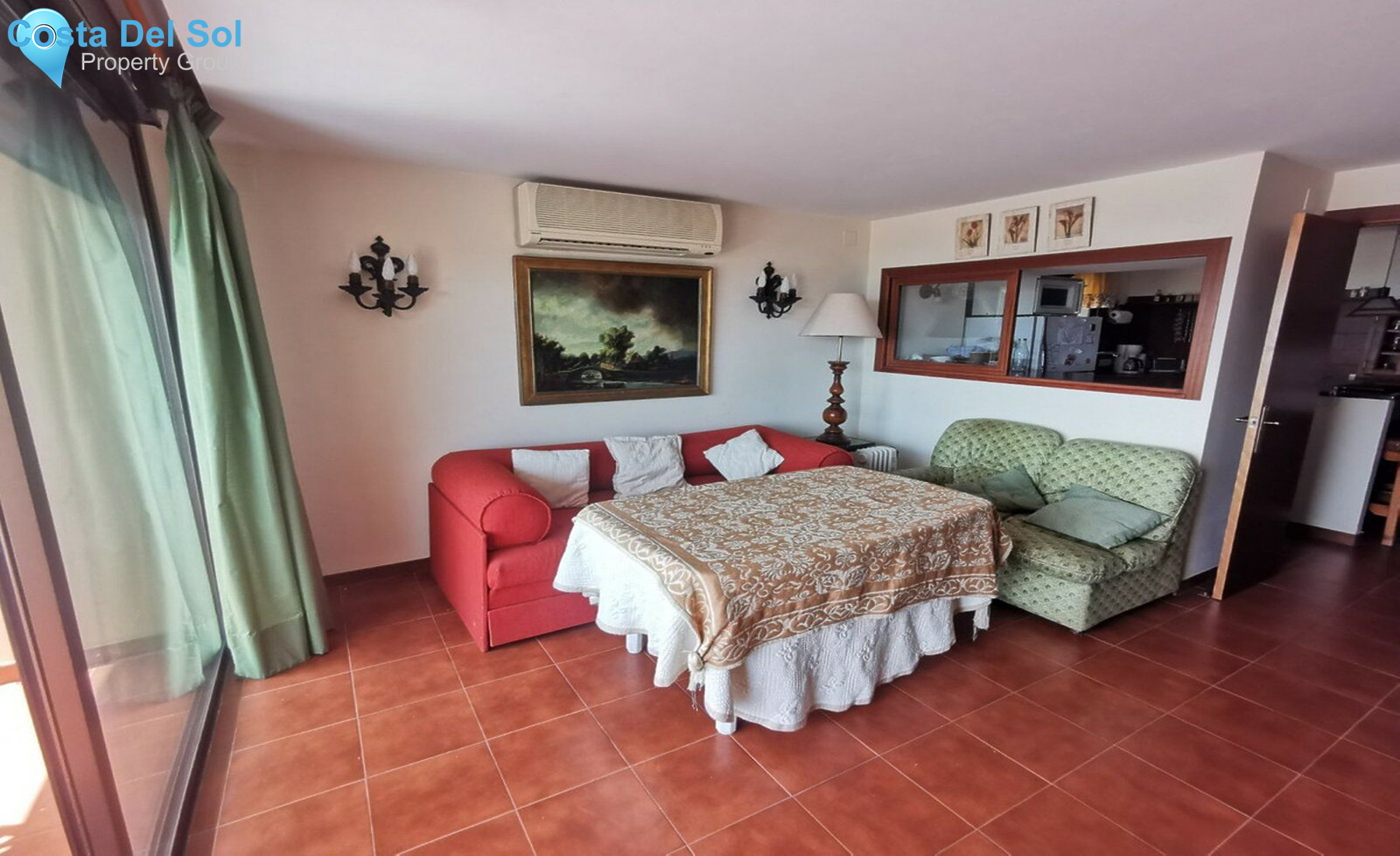 Middle Floor Apartment in Playamar-1261455