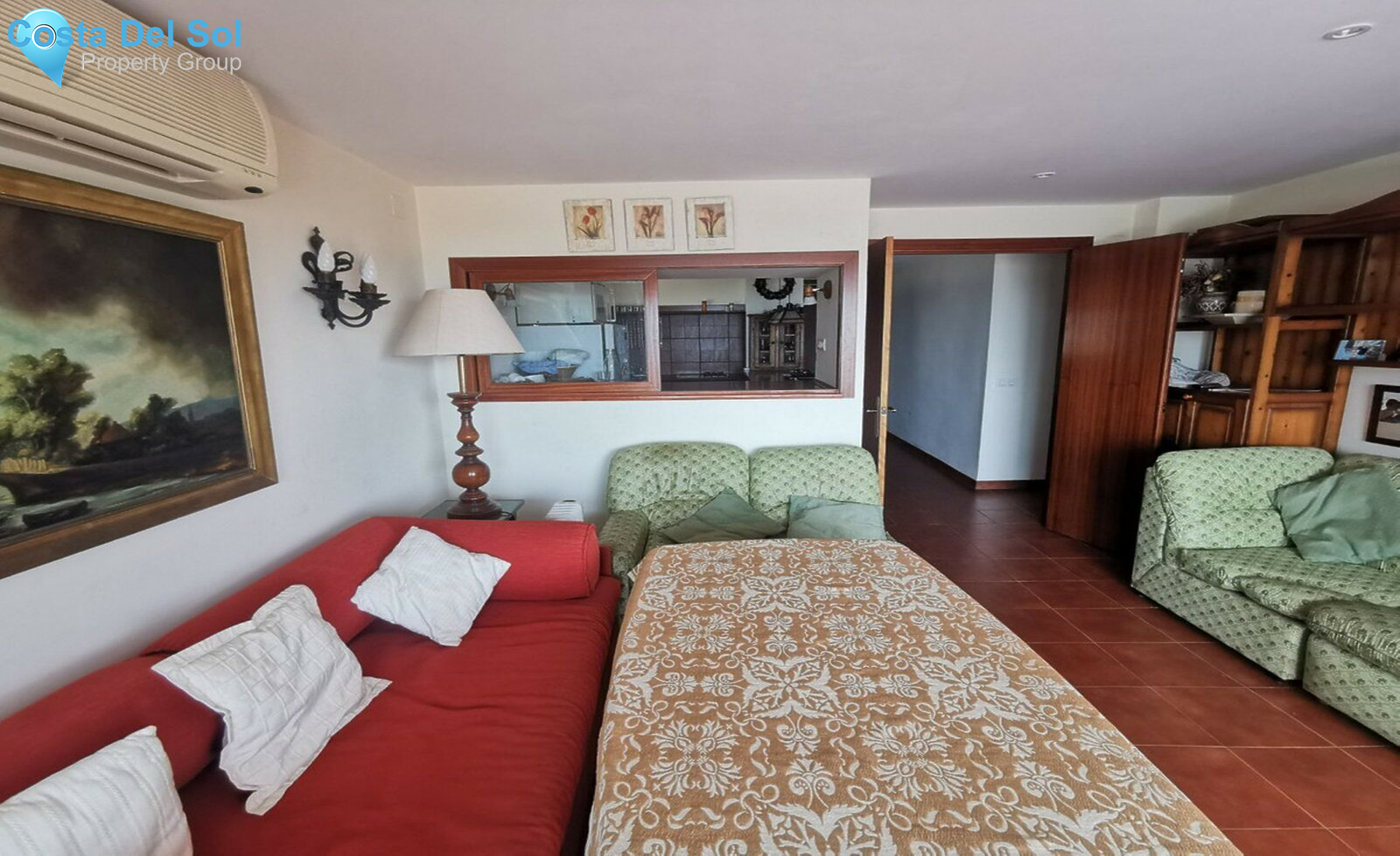 Middle Floor Apartment in Playamar-1261457