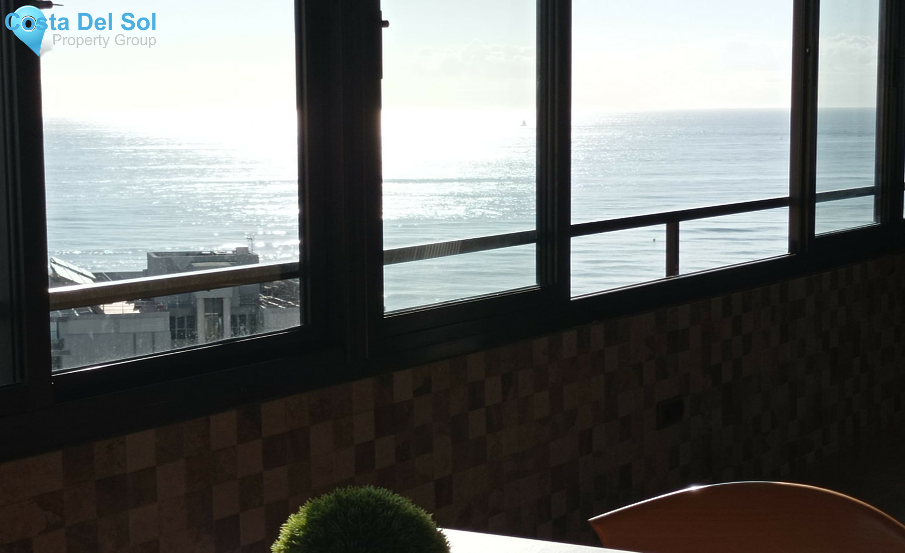 Middle Floor Apartment in Playamar-1315220