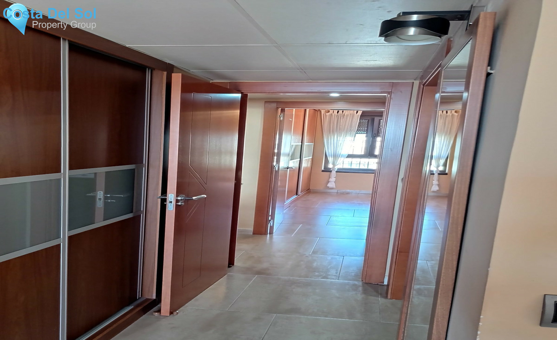 Middle Floor Apartment in Playamar-1315222