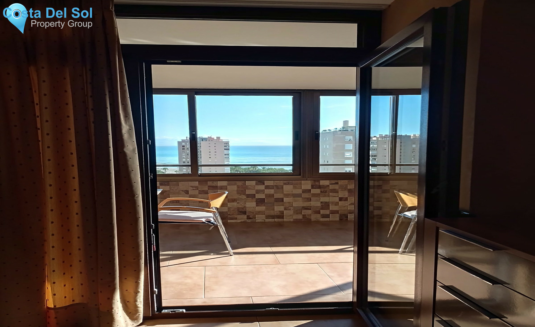 Middle Floor Apartment in Playamar-1315223