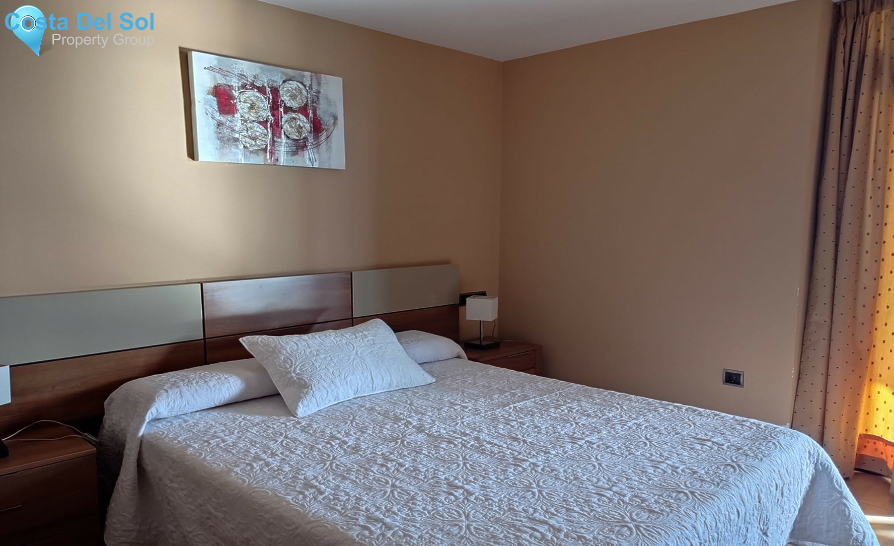 Middle Floor Apartment in Playamar-1315224