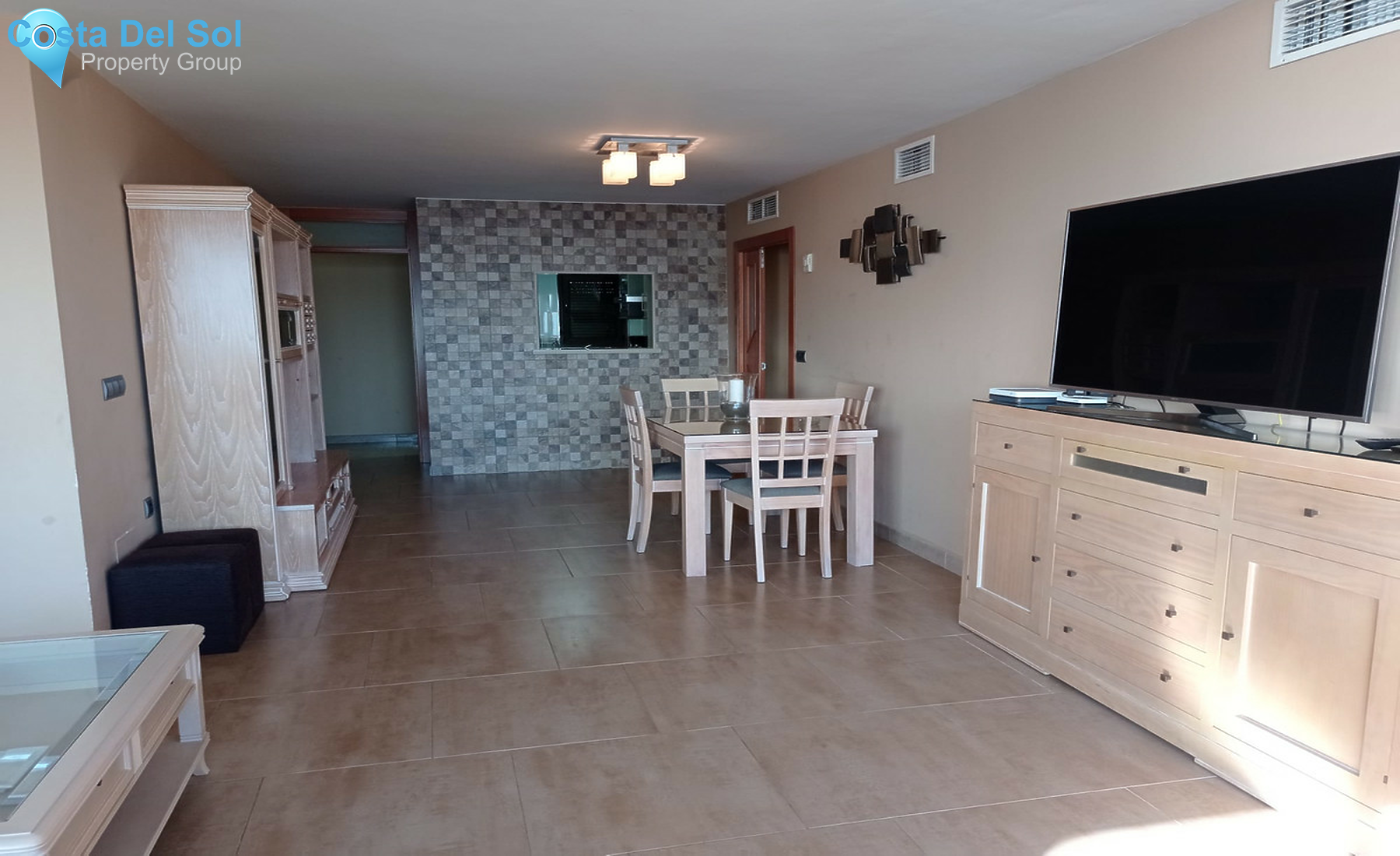 Middle Floor Apartment in Playamar-1315213