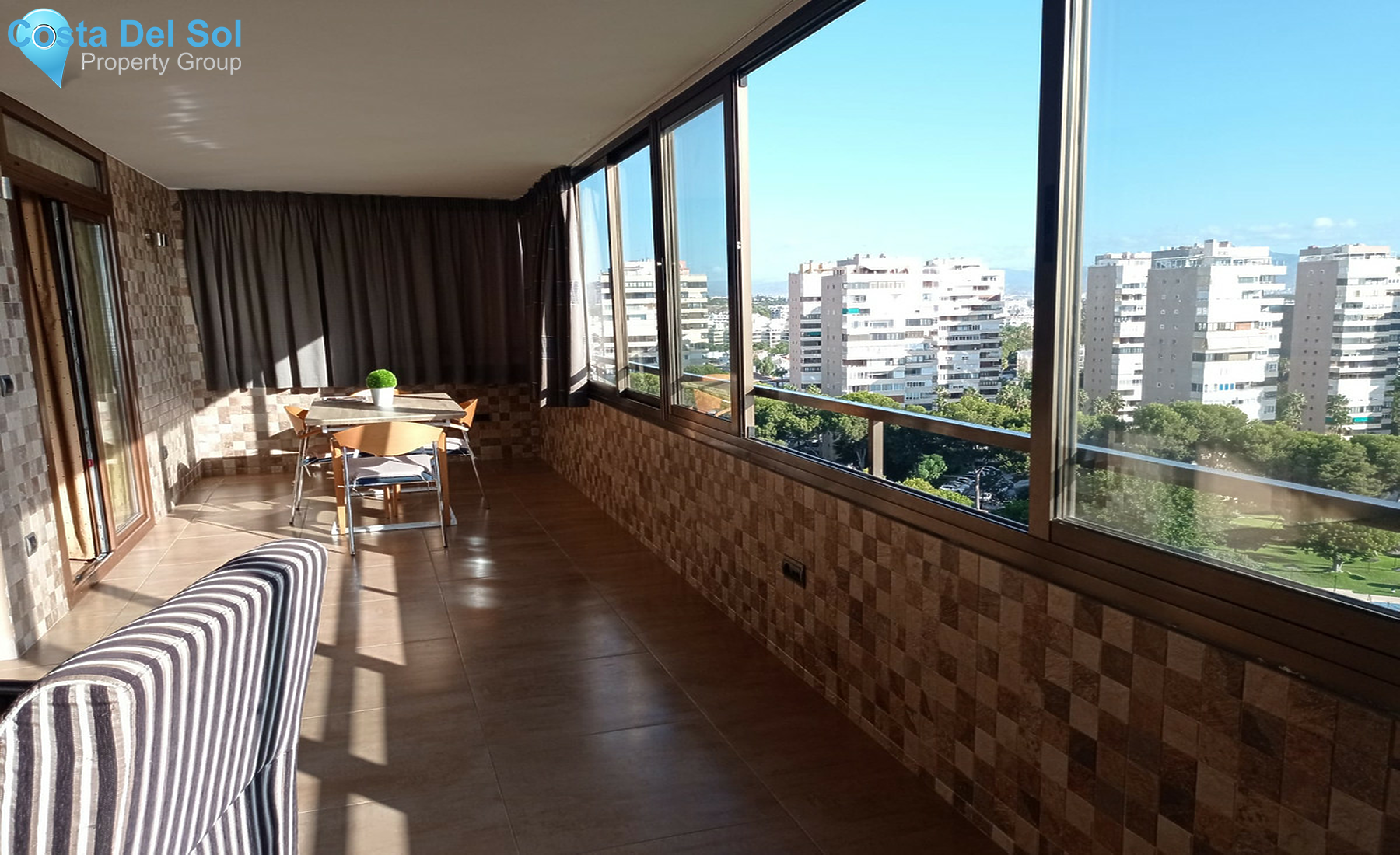 Middle Floor Apartment in Playamar-1315216