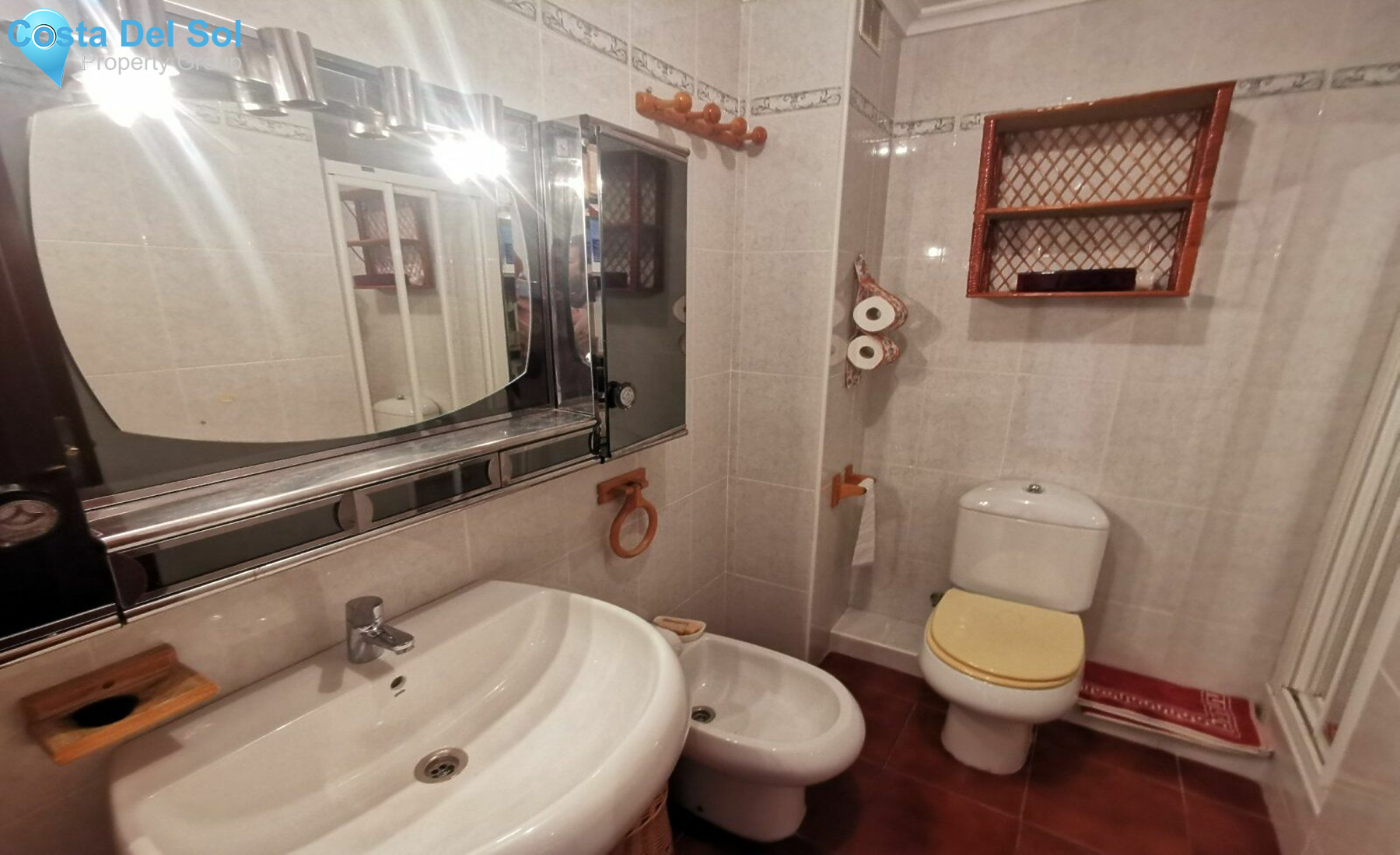 Middle Floor Apartment in Playamar-1174232