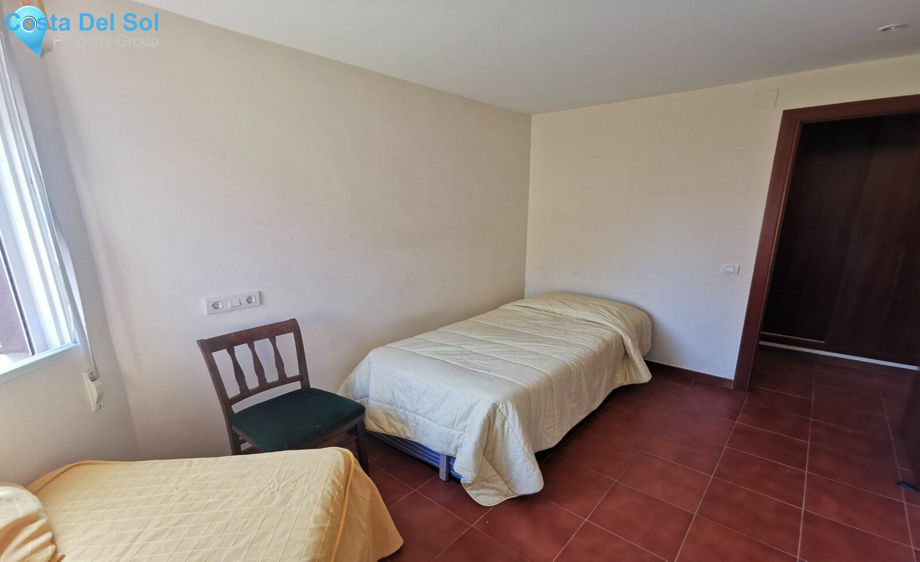 Middle Floor Apartment in Playamar-1174235