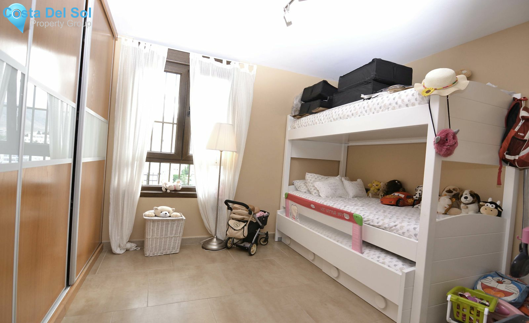 Middle Floor Apartment in Playamar-1490927