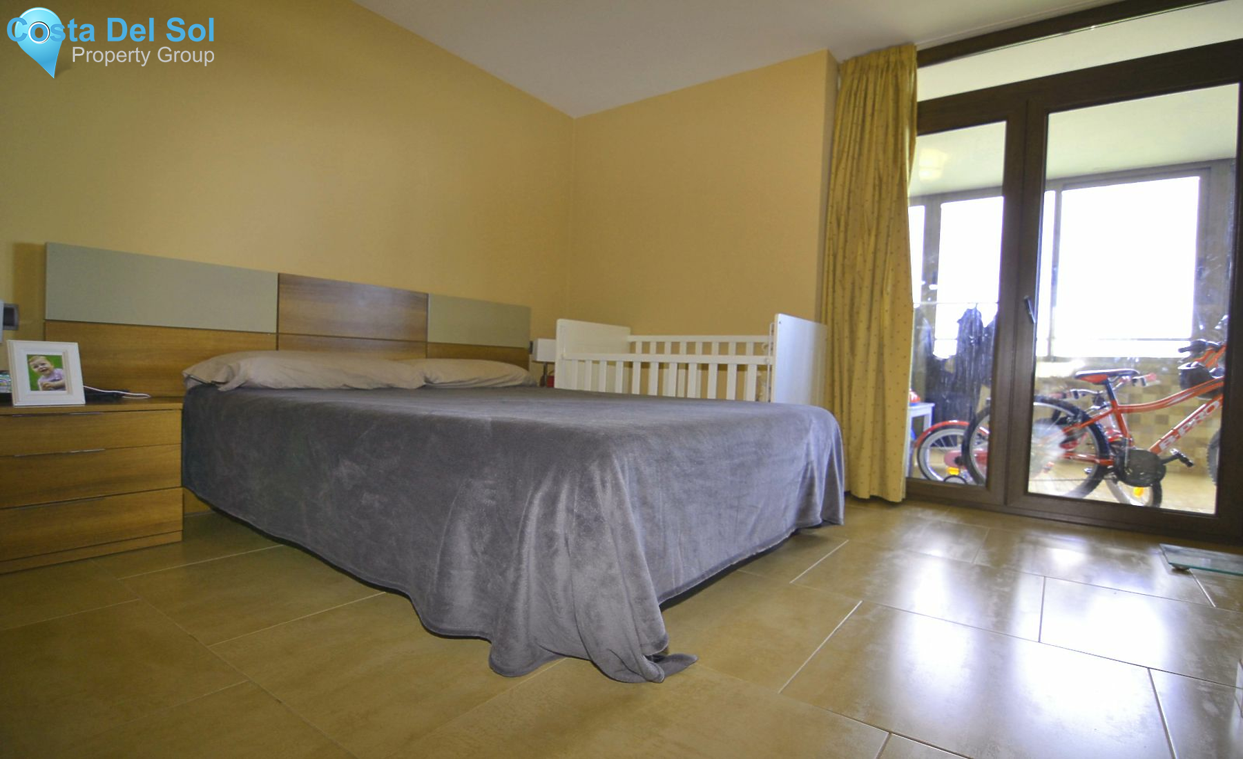 Middle Floor Apartment in Playamar-1490928