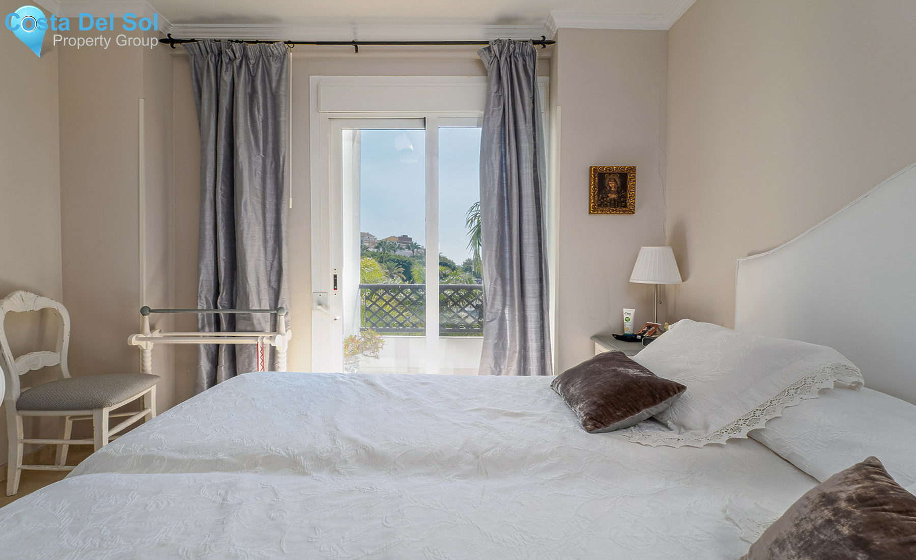 Middle Floor Apartment in Puerto Banús-1239666