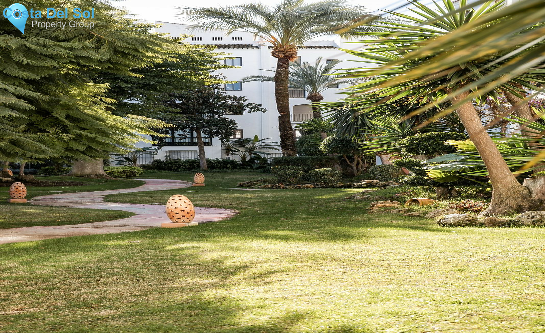 Middle Floor Apartment in Puerto Banús-1259182