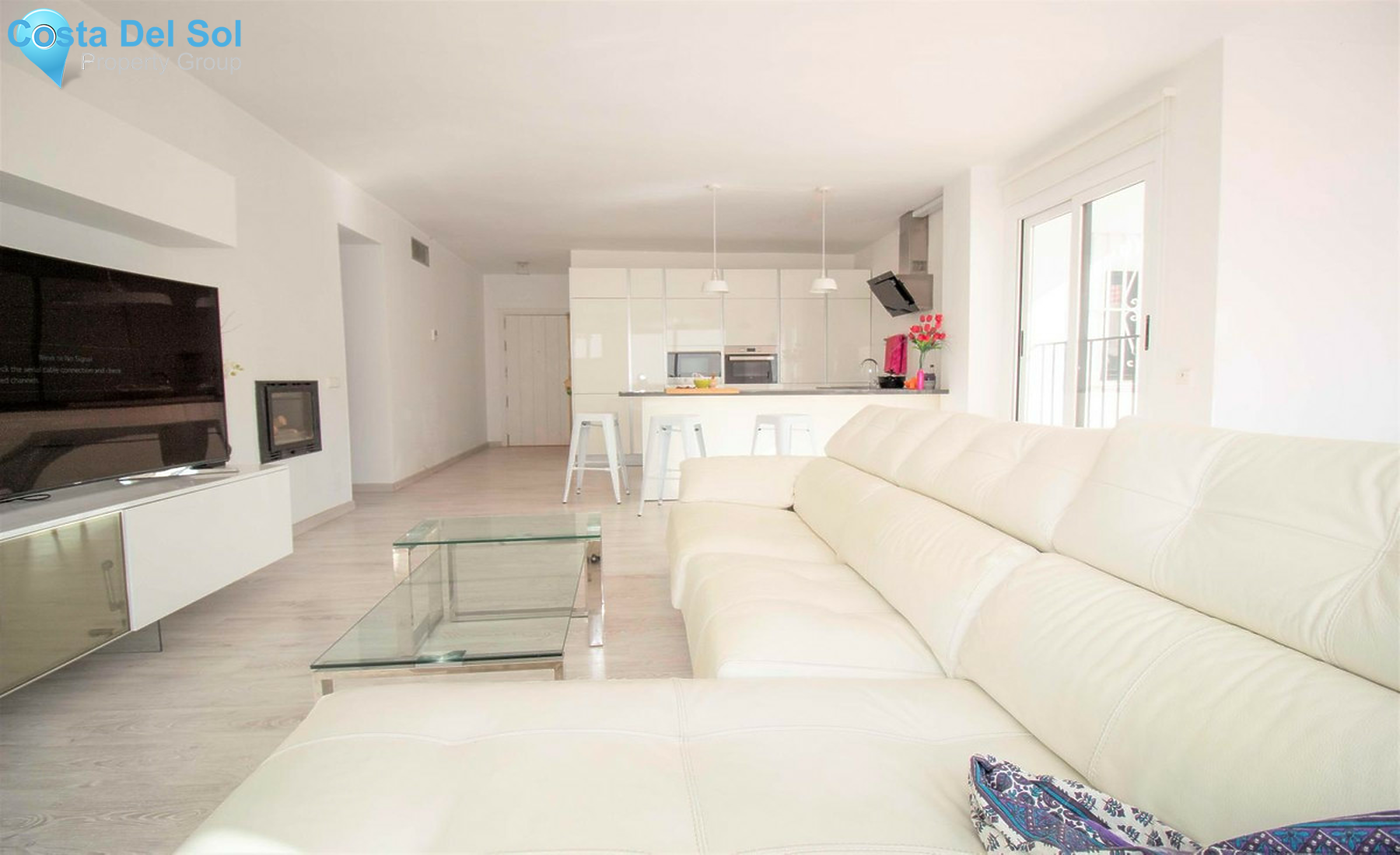 Middle Floor Apartment in Puerto Banús-1262726