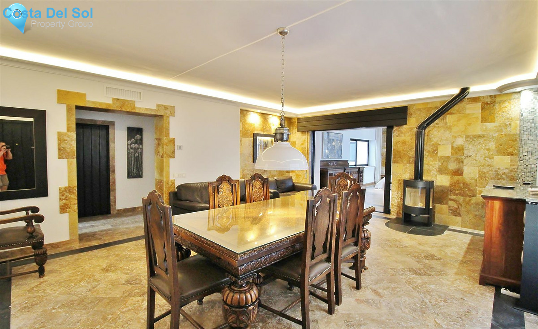 Middle Floor Apartment in Puerto Banús-1287859