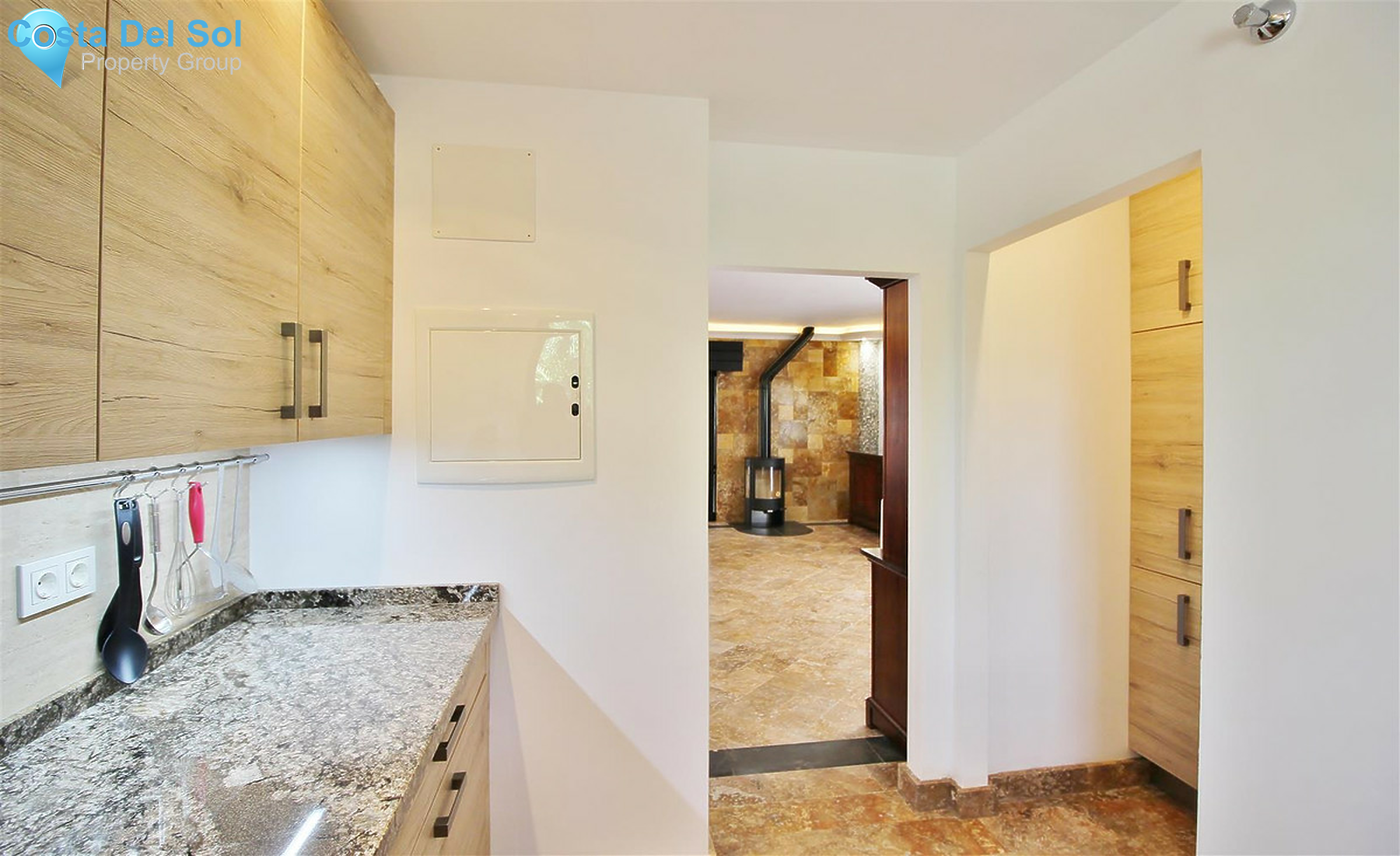 Middle Floor Apartment in Puerto Banús-1287865