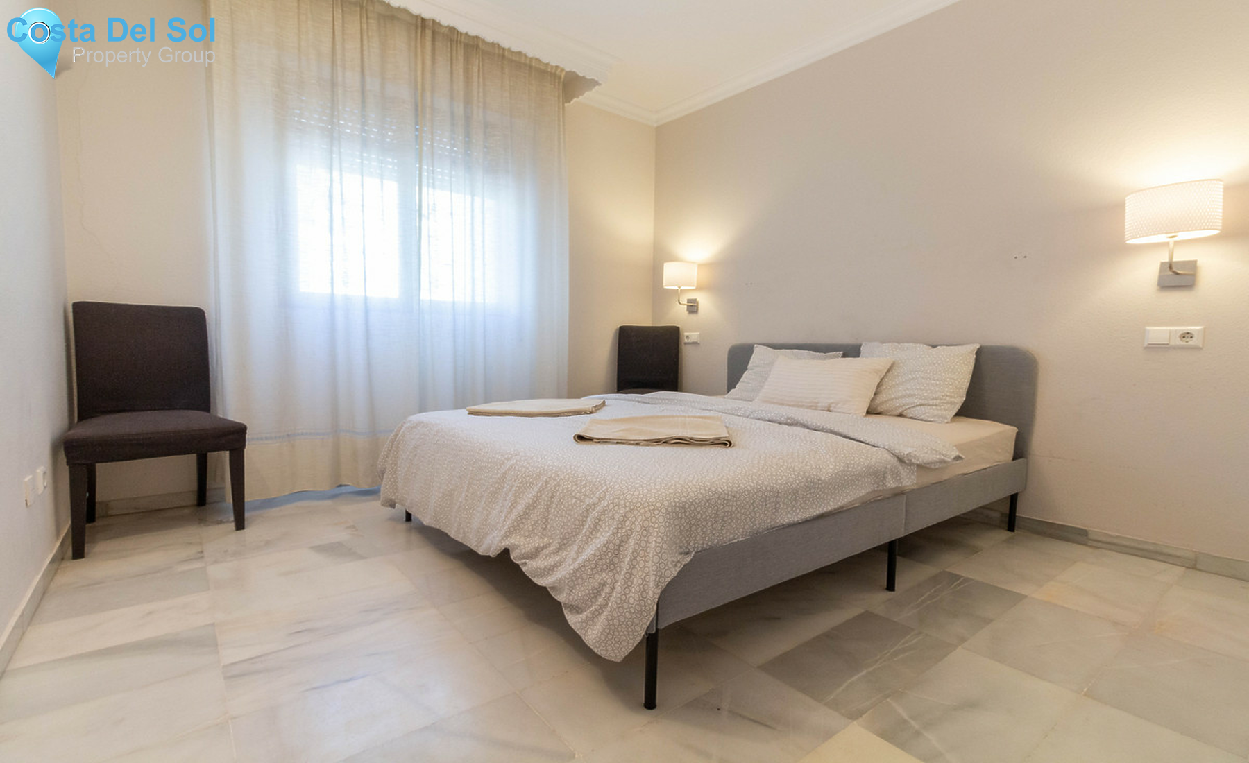 Middle Floor Apartment in Puerto Banús-1293175