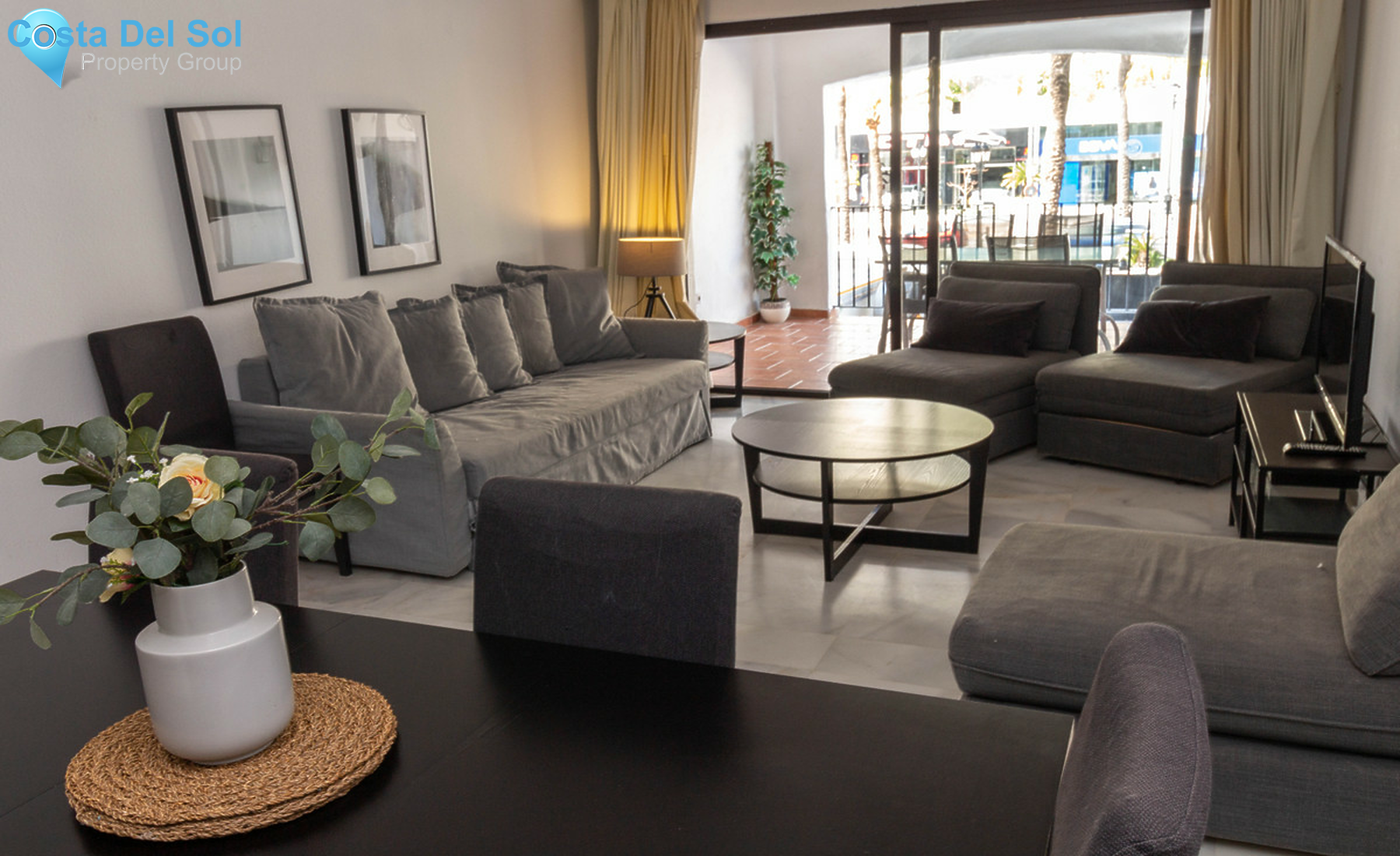 Middle Floor Apartment in Puerto Banús-1293159