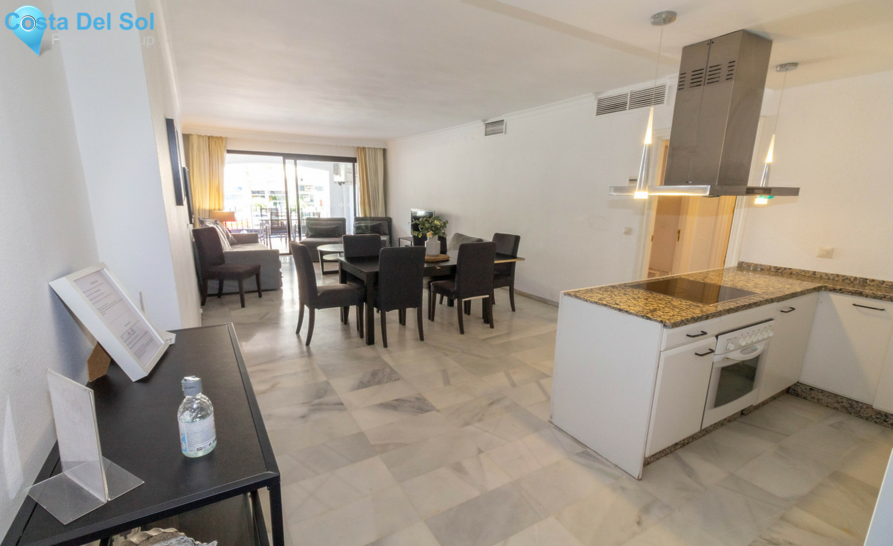 Middle Floor Apartment in Puerto Banús-1293164