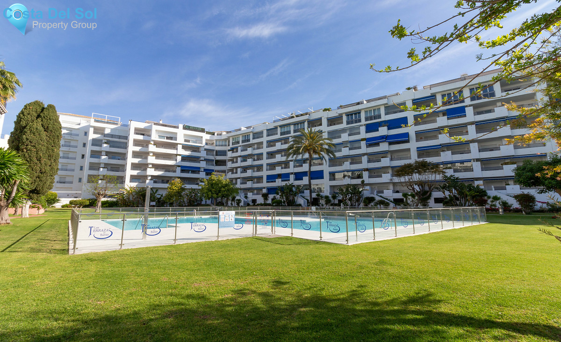 Middle Floor Apartment in Puerto Banús-1293165