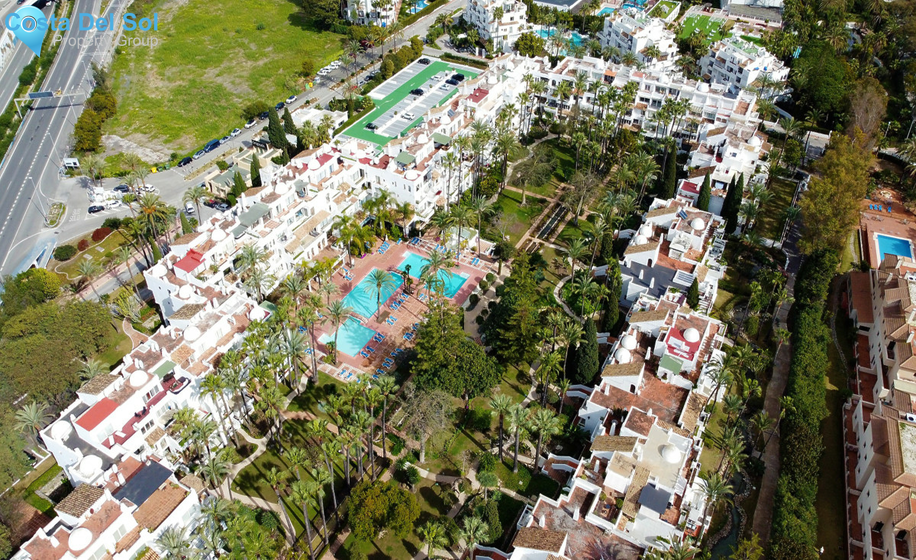 Middle Floor Apartment in Puerto Banús-1293720