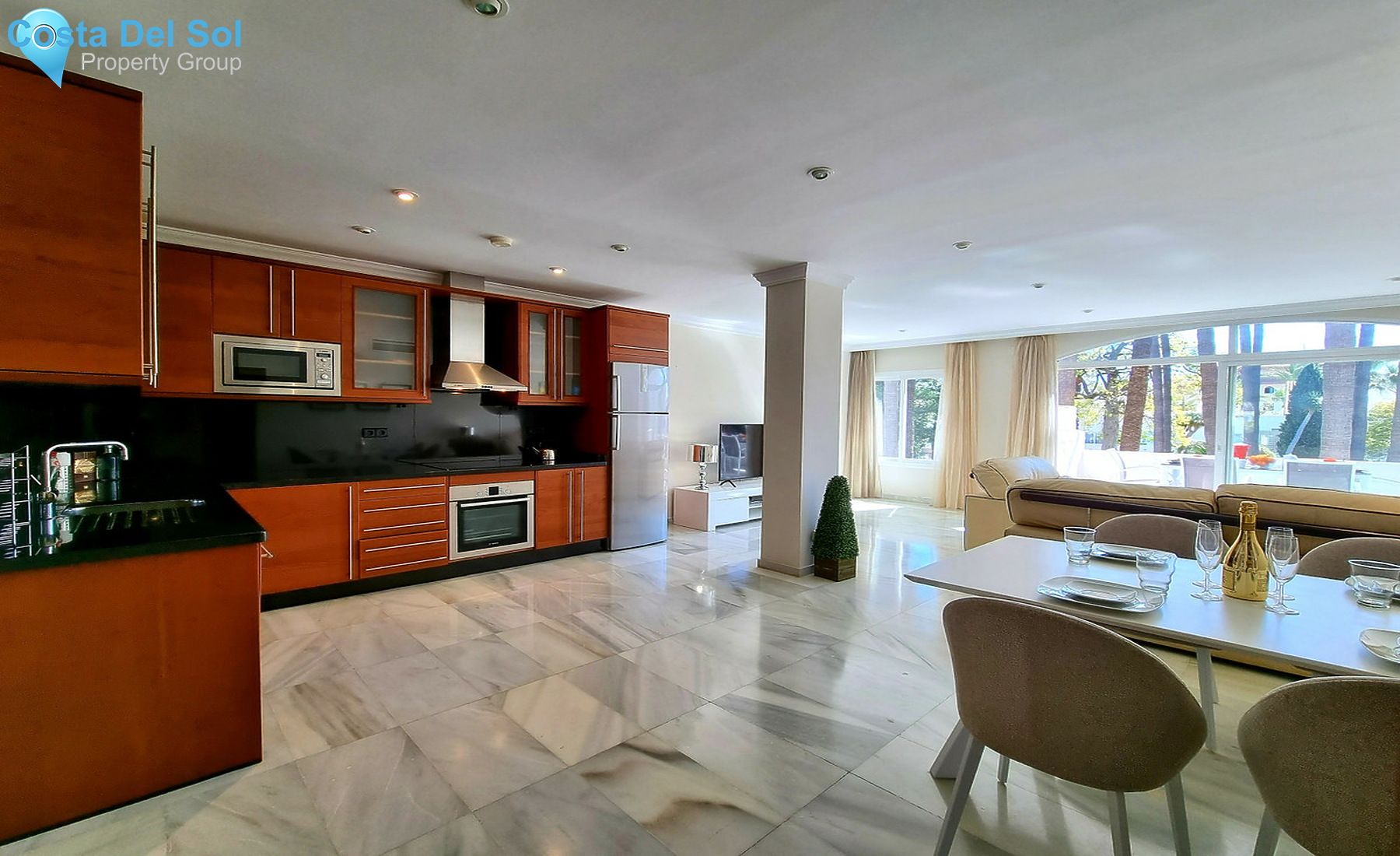 Middle Floor Apartment in Puerto Banús-1293722