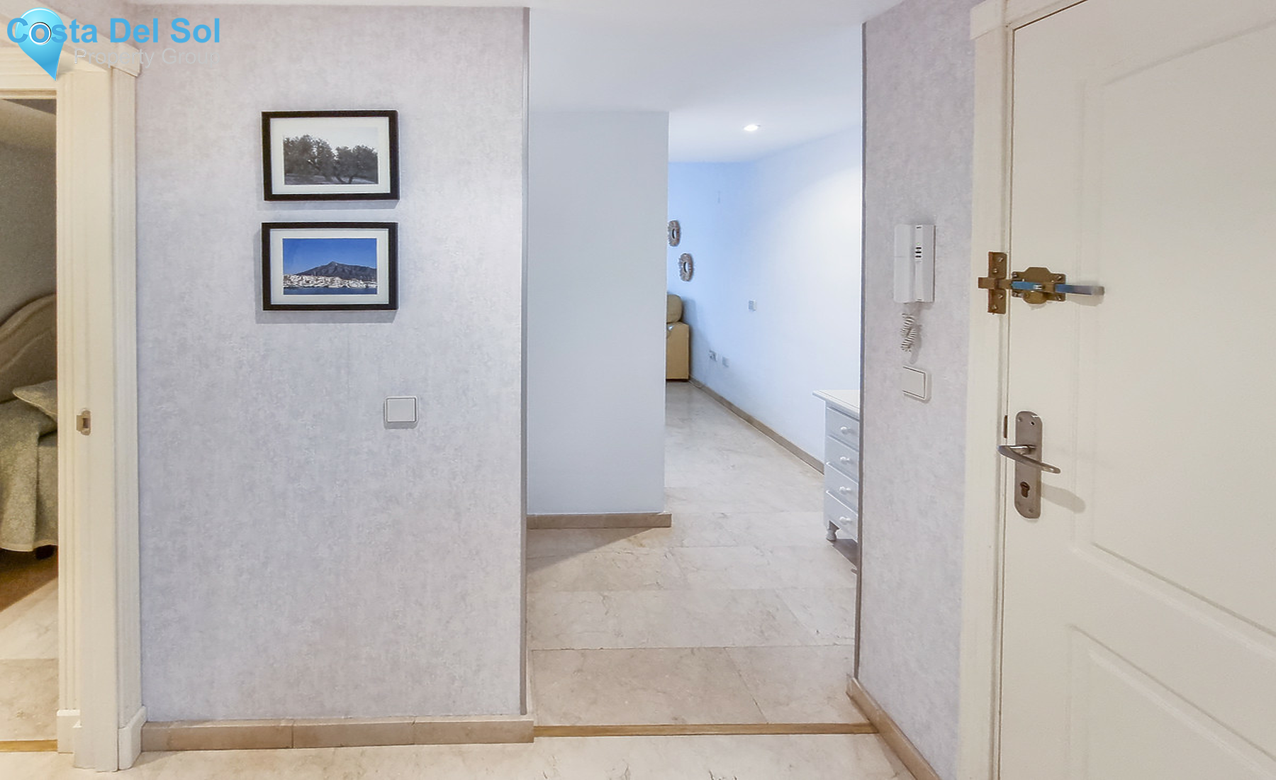 Middle Floor Apartment in Puerto Banús-1325836