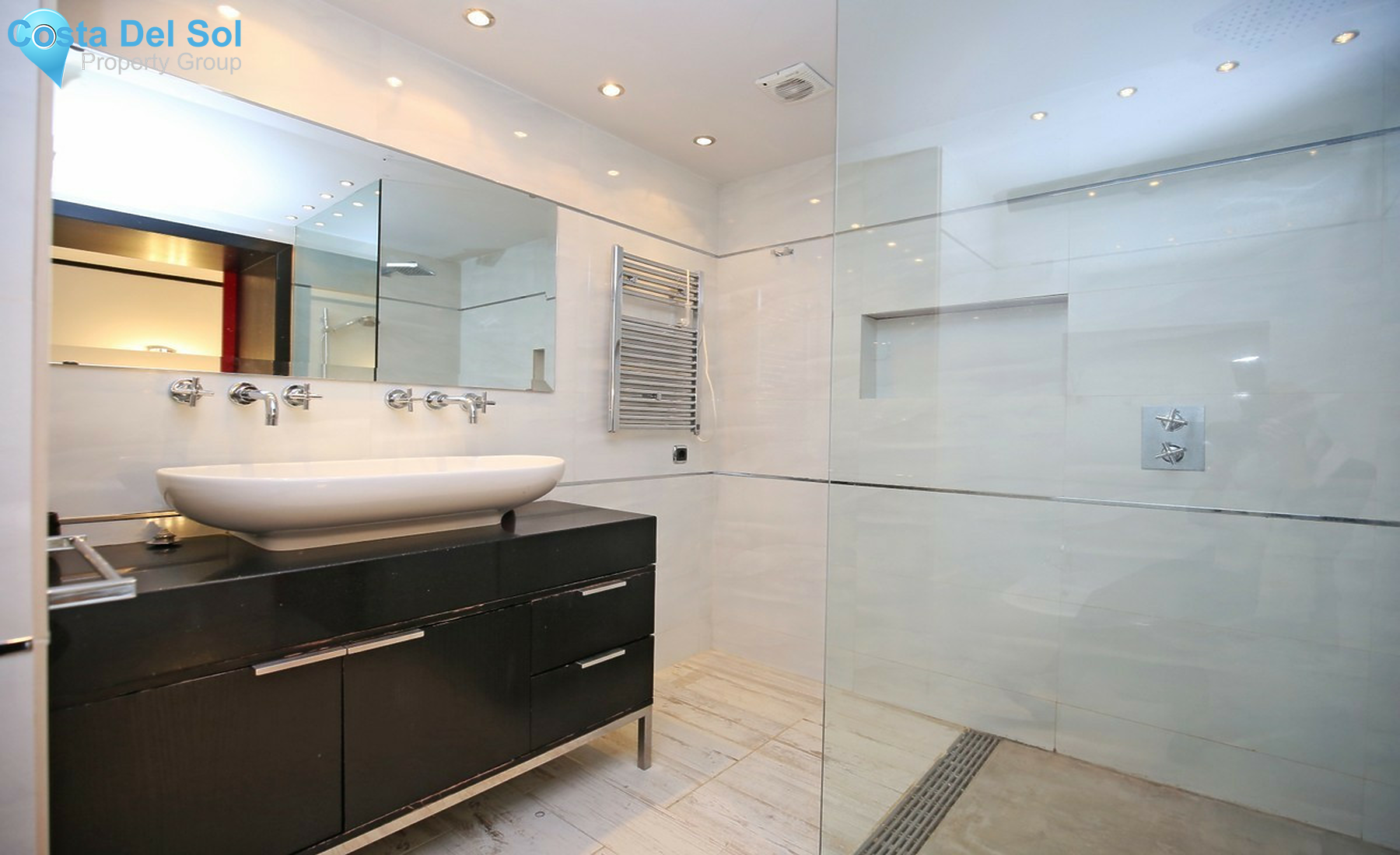 Middle Floor Apartment in Puerto Banús-1374549