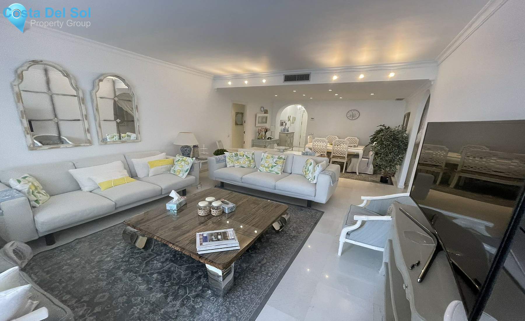 Middle Floor Apartment in Puerto Banús-1416290