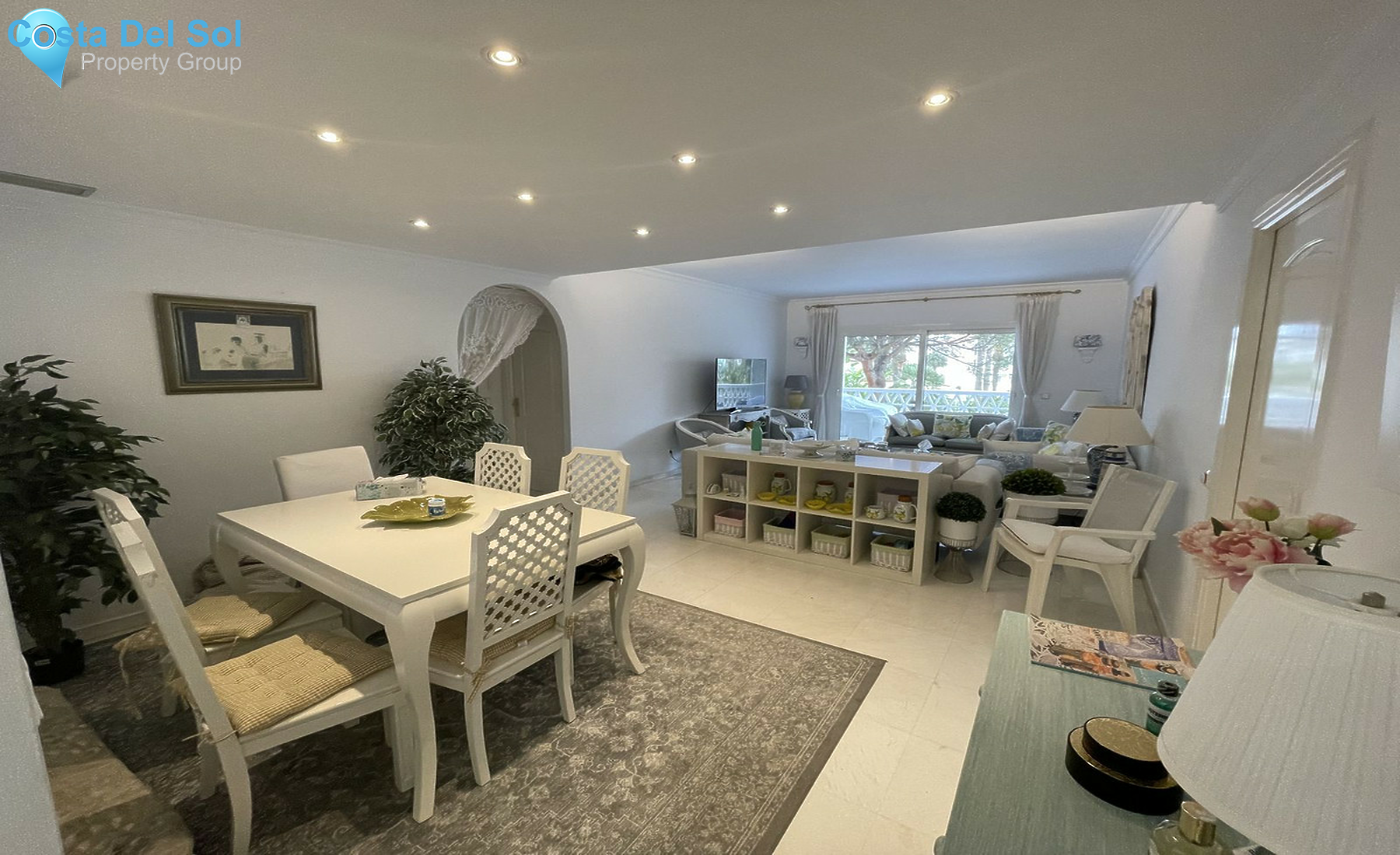 Middle Floor Apartment in Puerto Banús-1416282