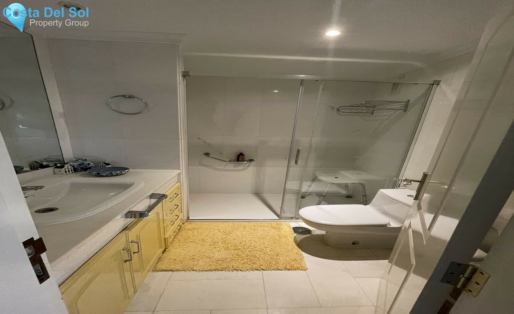 Middle Floor Apartment in Puerto Banús-1416285