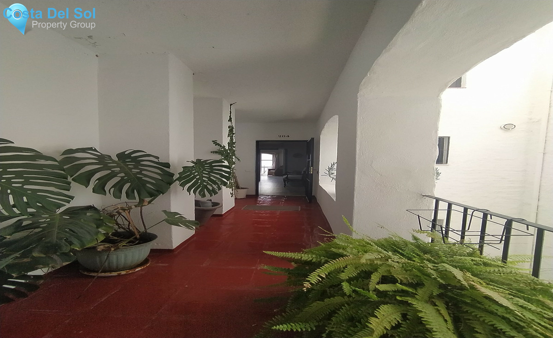 Middle Floor Apartment in Puerto Banús