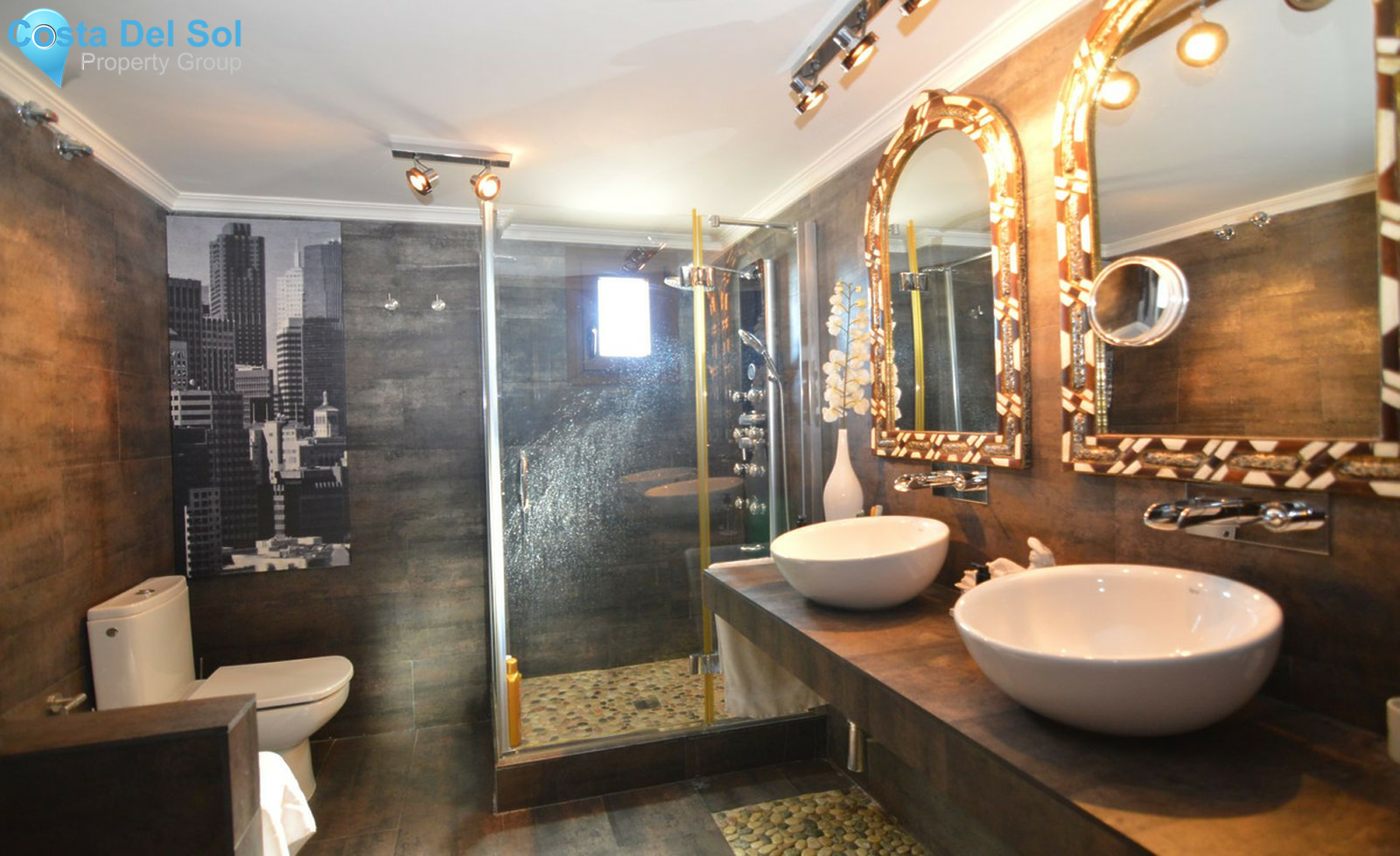 Middle Floor Apartment in Puerto Banús