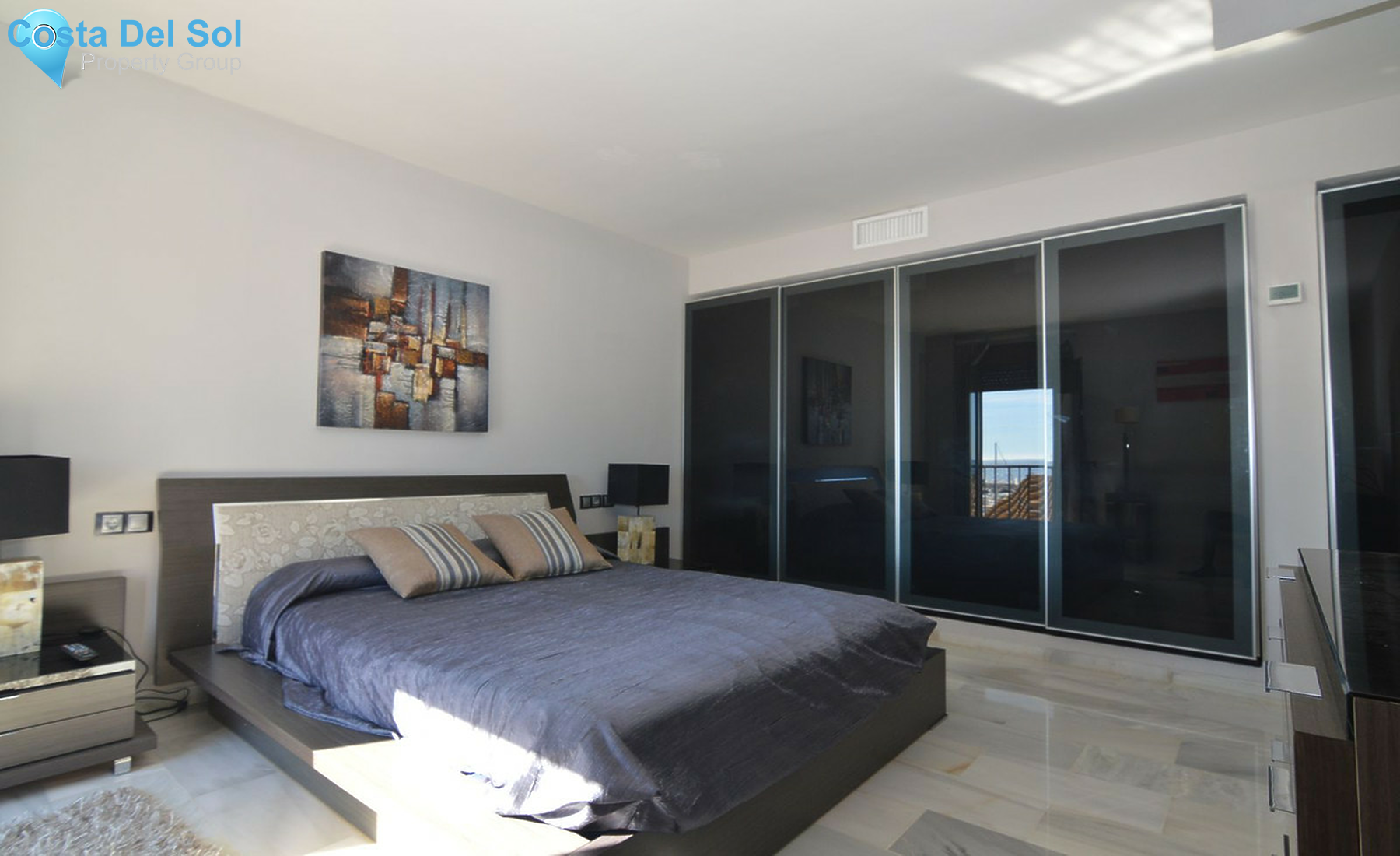 Middle Floor Apartment in Puerto Banús-1503840