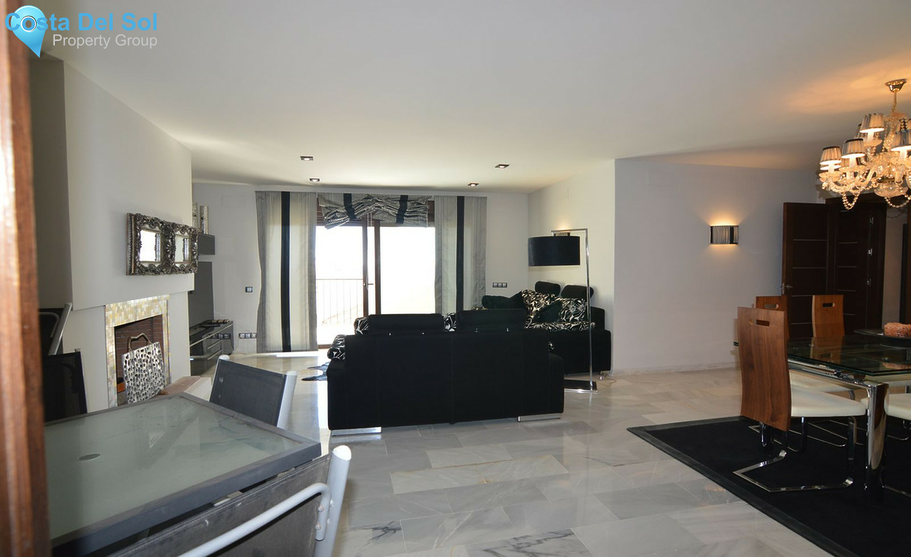 Middle Floor Apartment in Puerto Banús-1503824