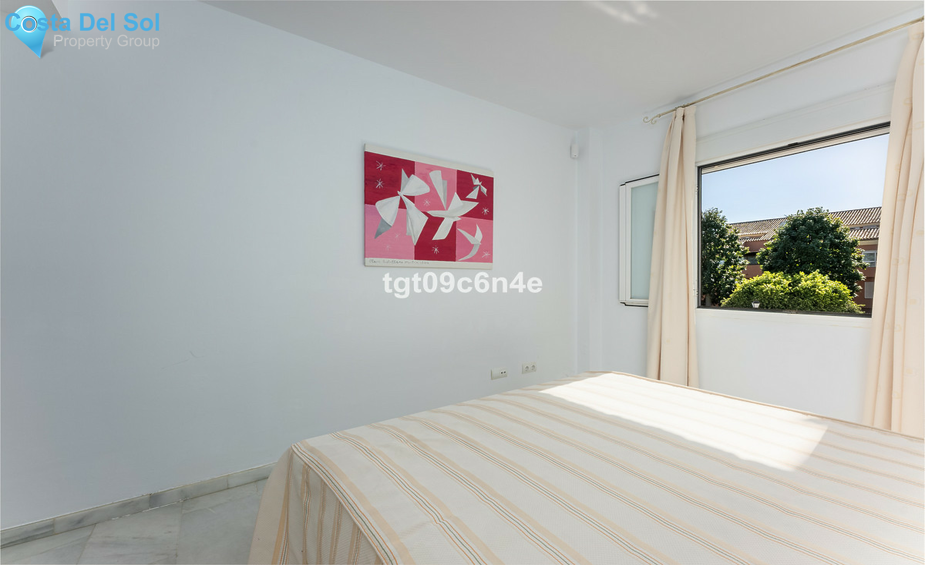 Middle Floor Apartment in Puerto Banús-1511408