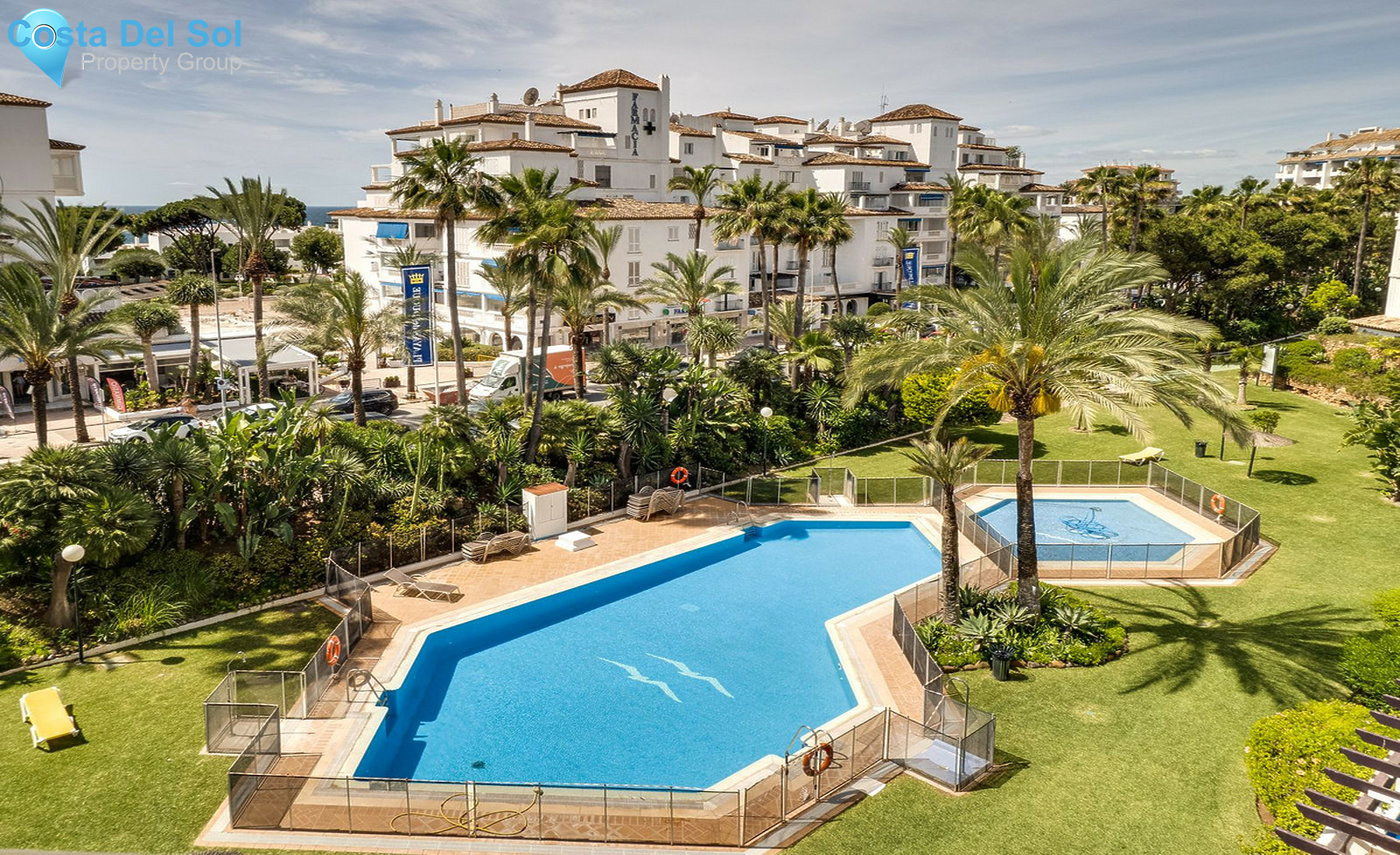 Middle Floor Apartment in Puerto Banús-1556183