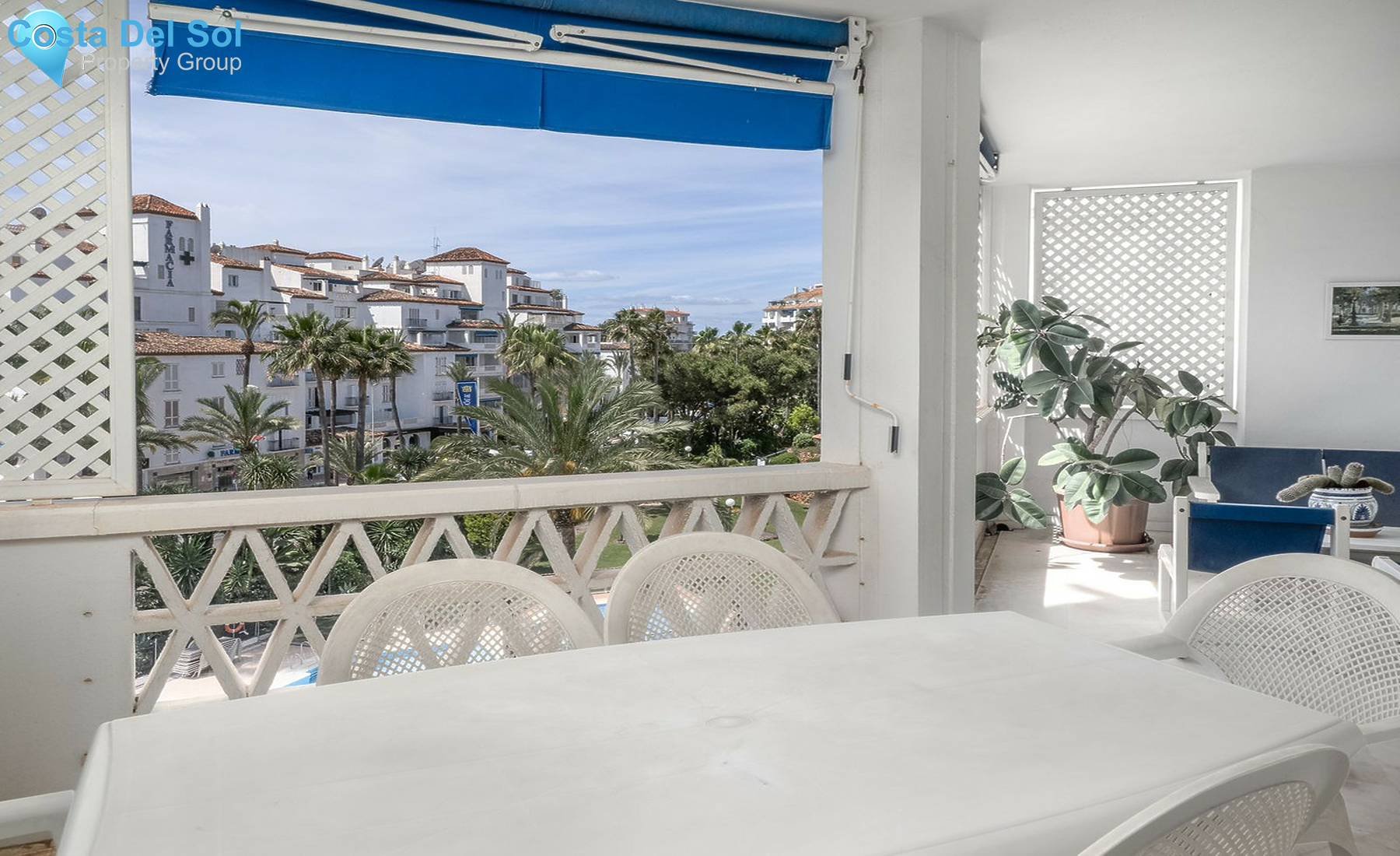 Middle Floor Apartment in Puerto Banús-1556191