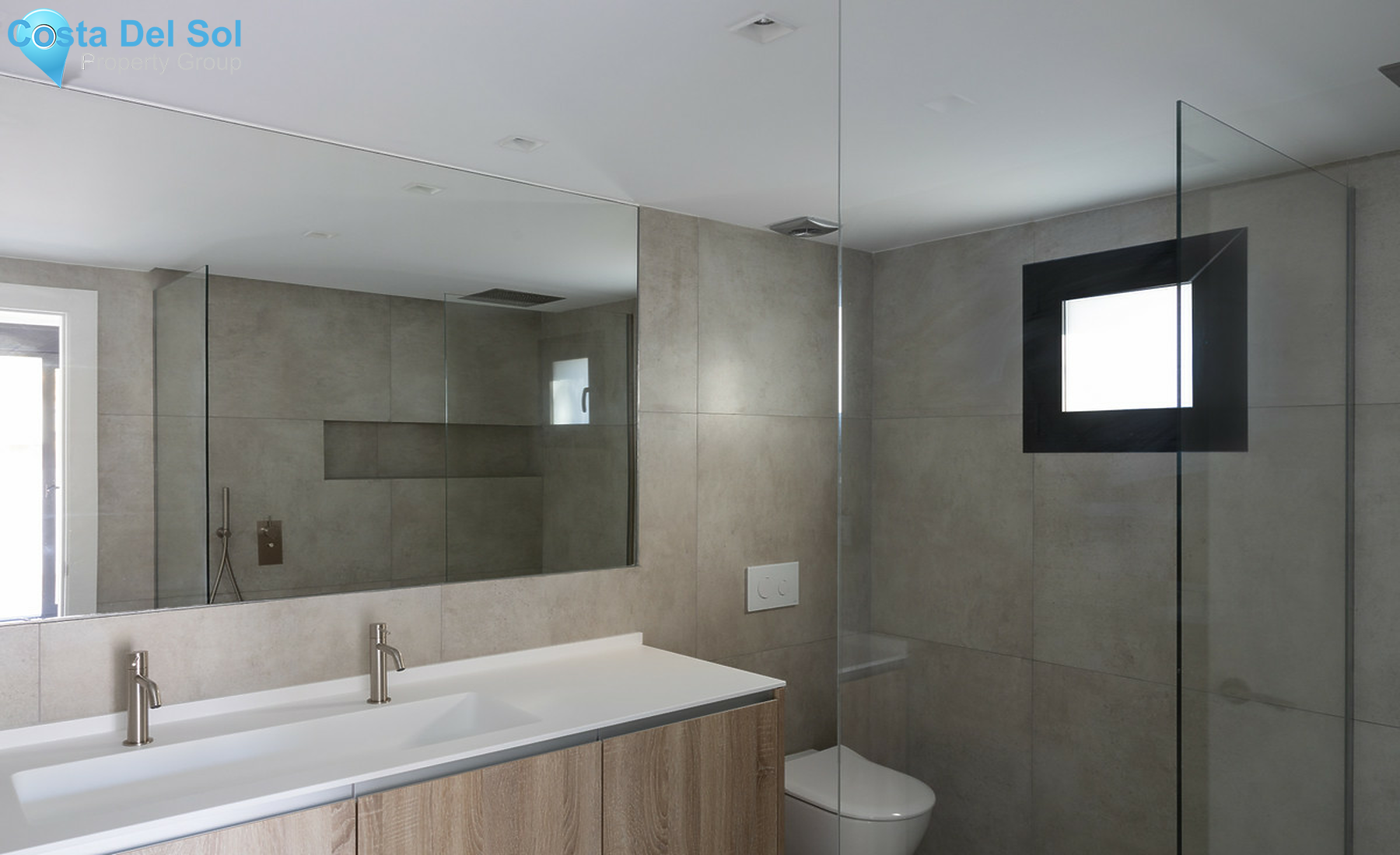 Middle Floor Apartment in Puerto Banús-1559660