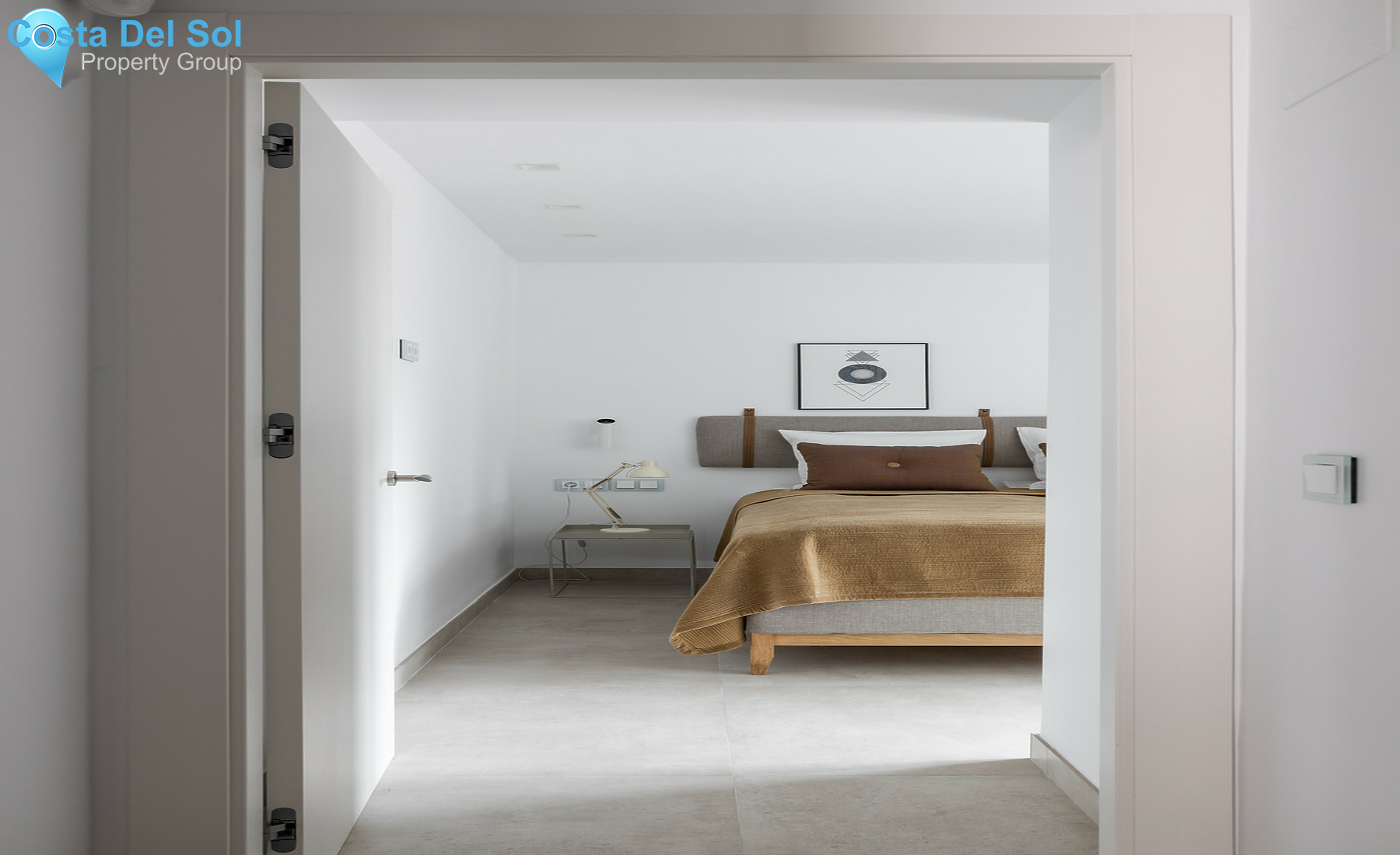 Middle Floor Apartment in Puerto Banús-1559663