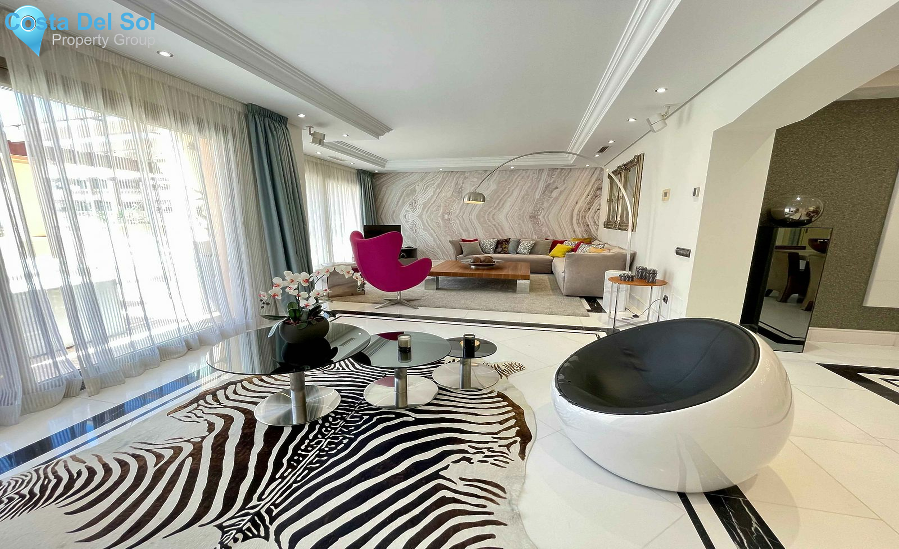 Middle Floor Apartment in Puerto Banús-1138755